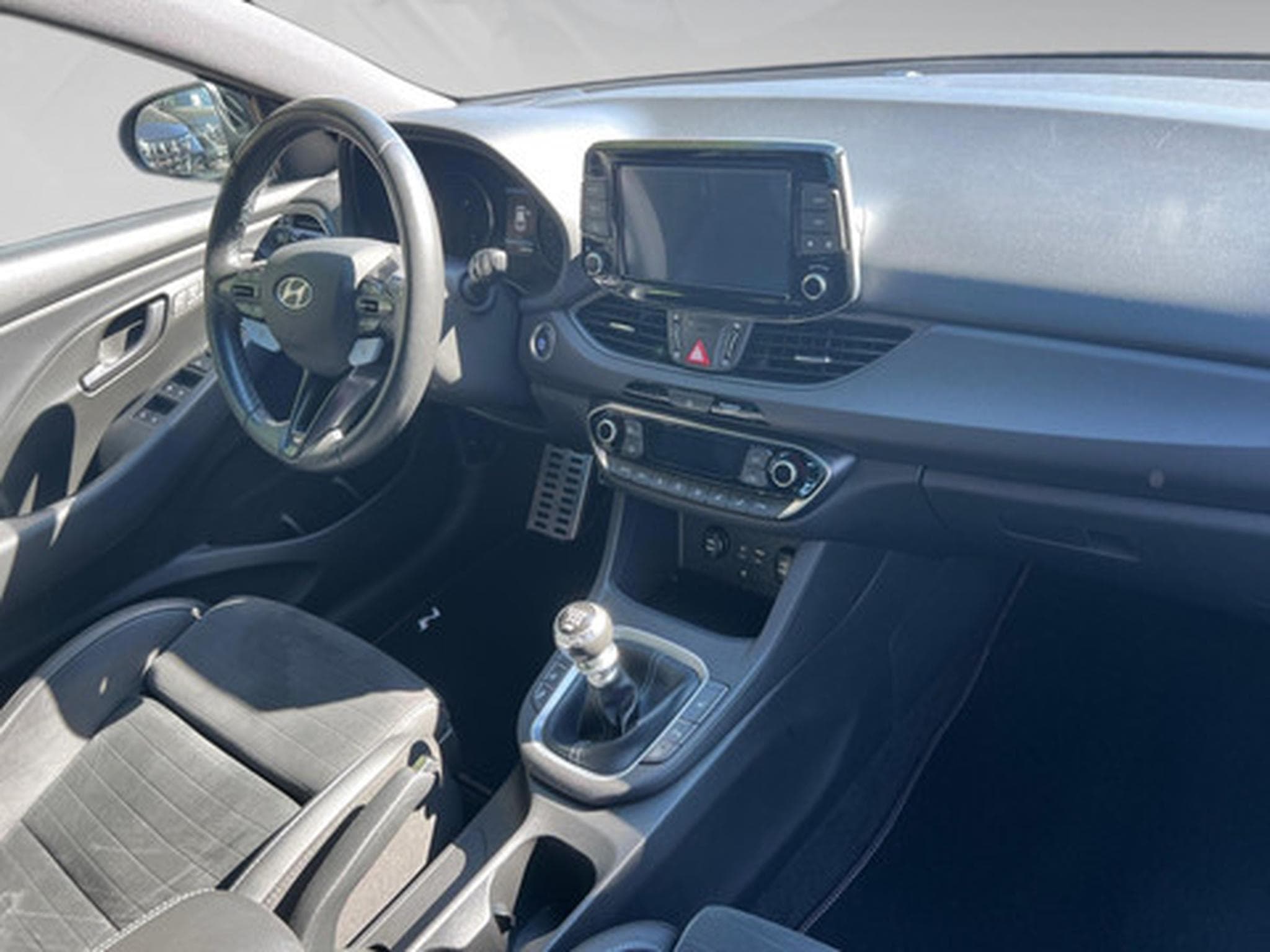 Hyundai i30 N 2.0 T-GDi 202kW N Performance Pack (2018) - Foto 9