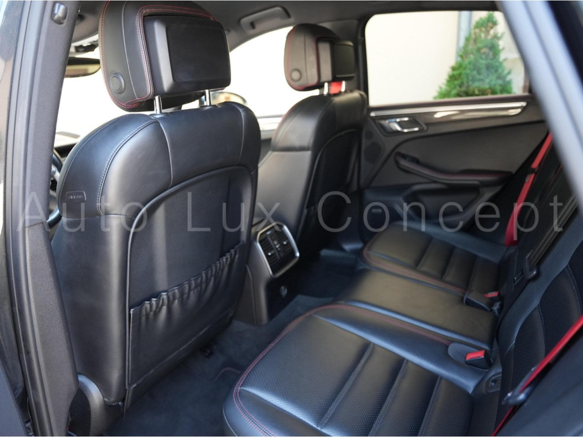 Porsche Macan GTS (2017) - Photo 10