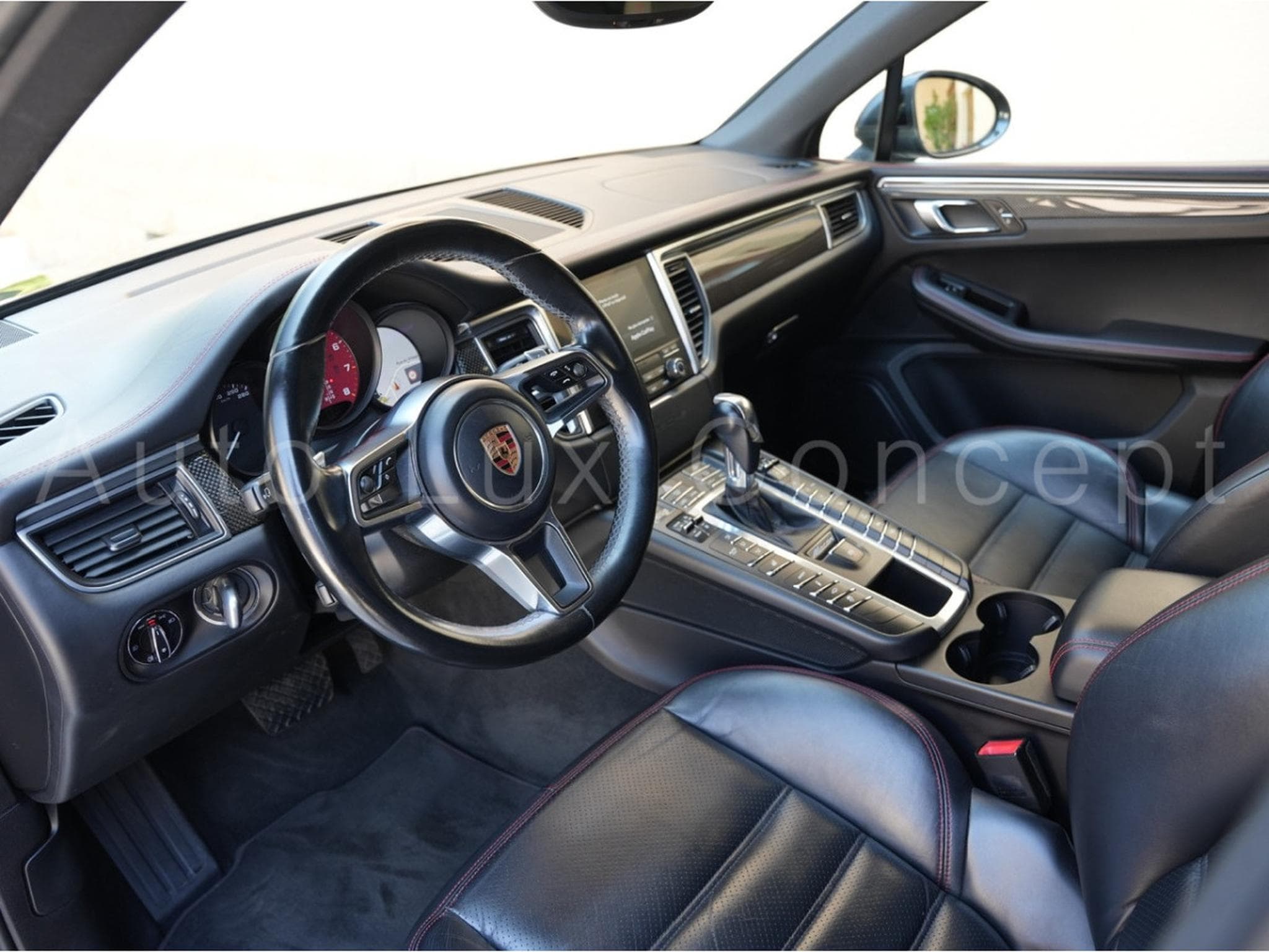 Porsche Macan GTS (2017) - Photo 5