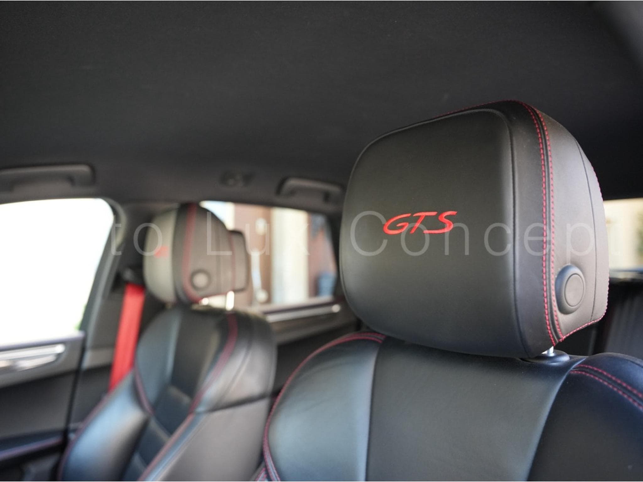 Porsche Macan GTS (2017) - Photo 8