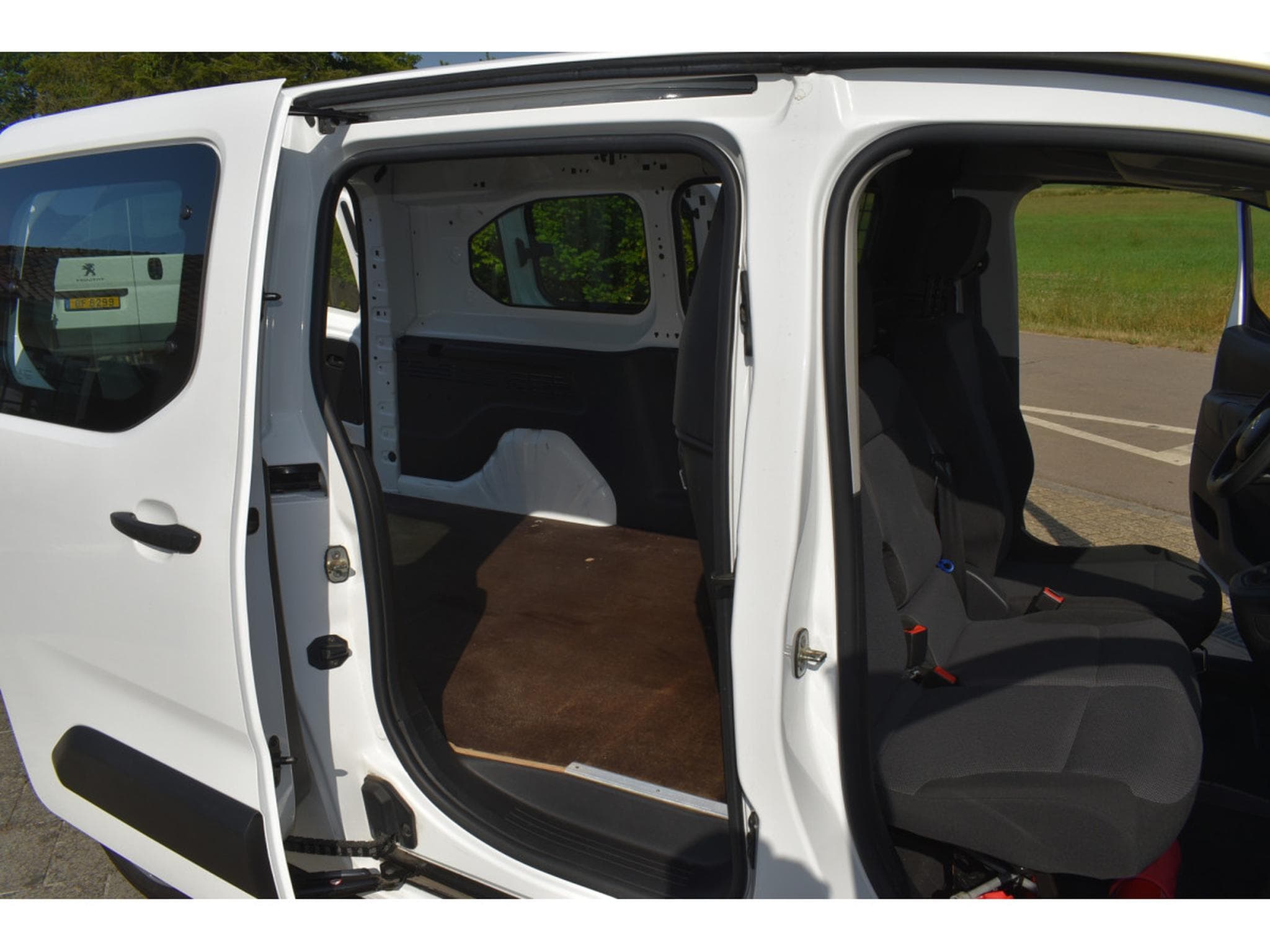 Citroën Berlingo 1,5 DCI Maxi Nouv.Distrib. 3 places très bon état (2021) - Photo 11