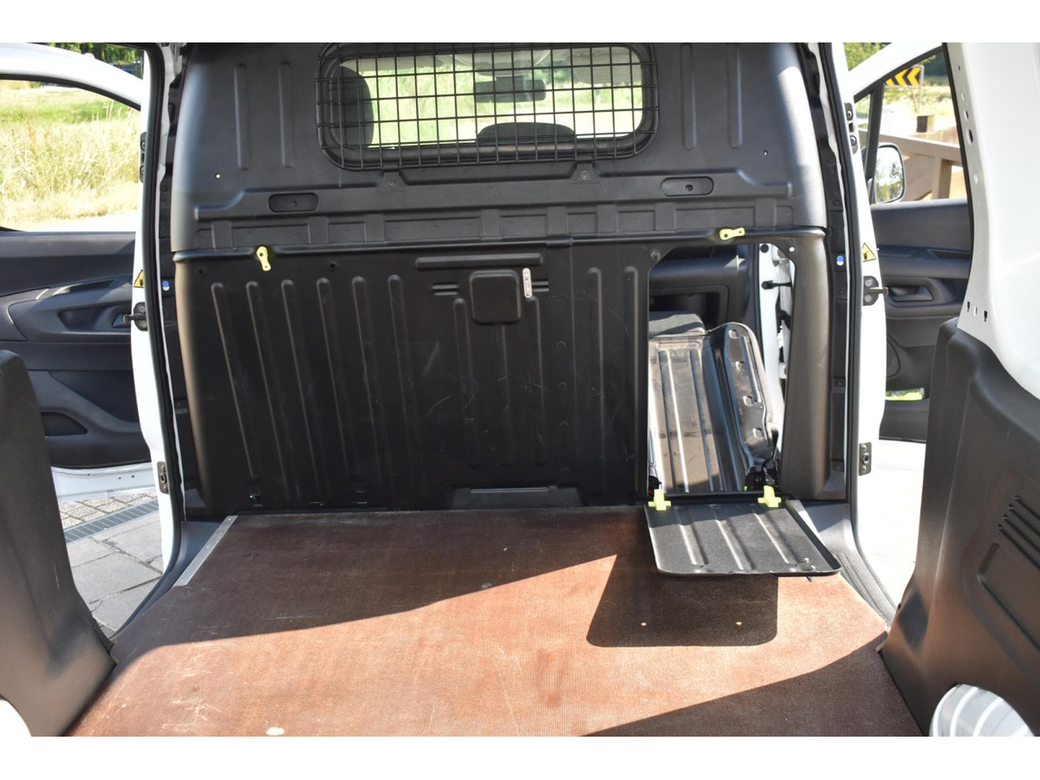 Citroën Berlingo 1,5 DCI Maxi Nouv.Distrib. 3 places très bon état (2021) - Photo 12