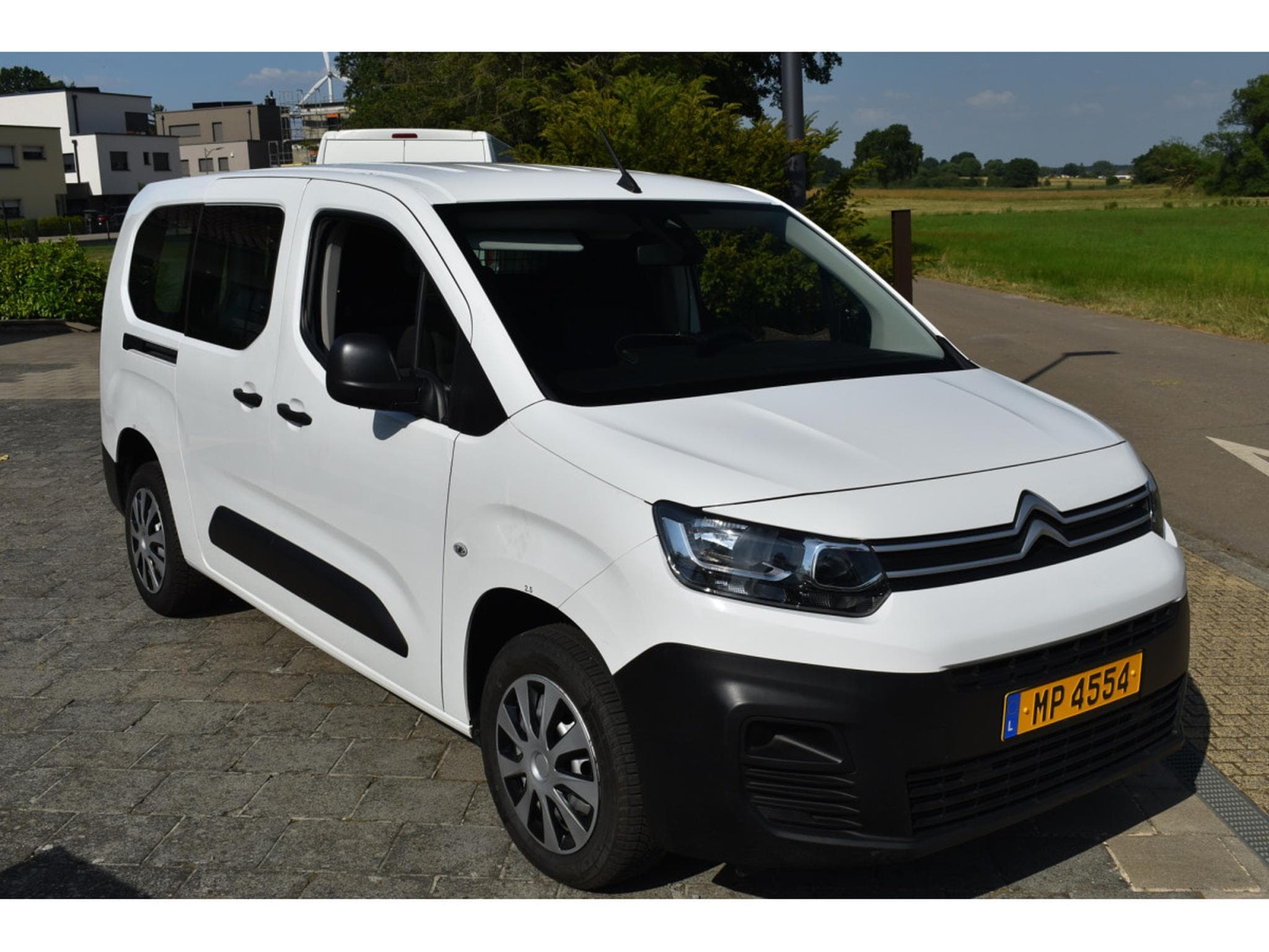 Citroën Berlingo 1,5 DCI Maxi Nouv.Distrib. 3 places très bon état (2021) - Photo 3