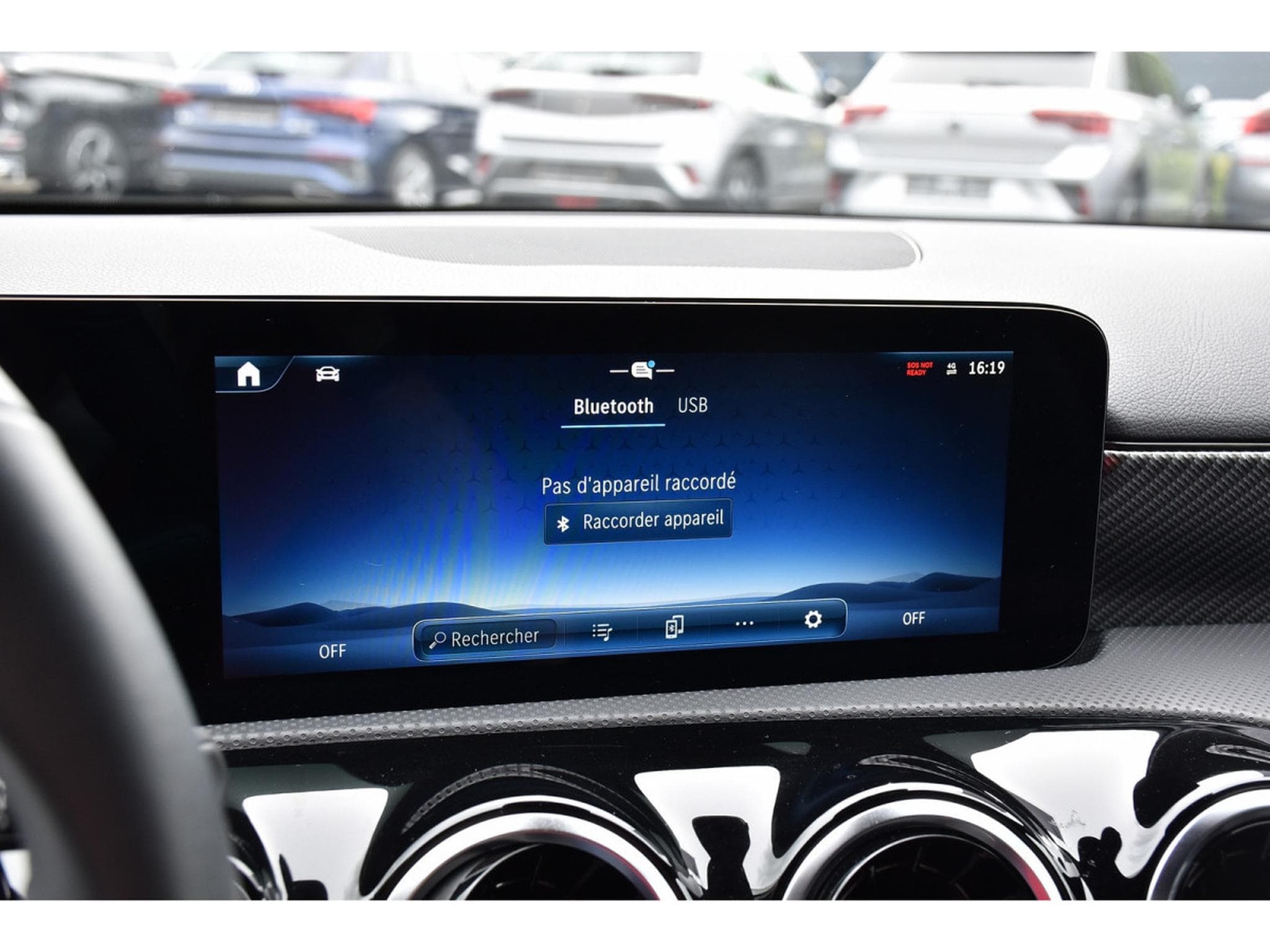 Mercedes A 180 Progressive 7G-DCT CUIR GPS LANE CAM 1° MAIN (2025) - Photo 11