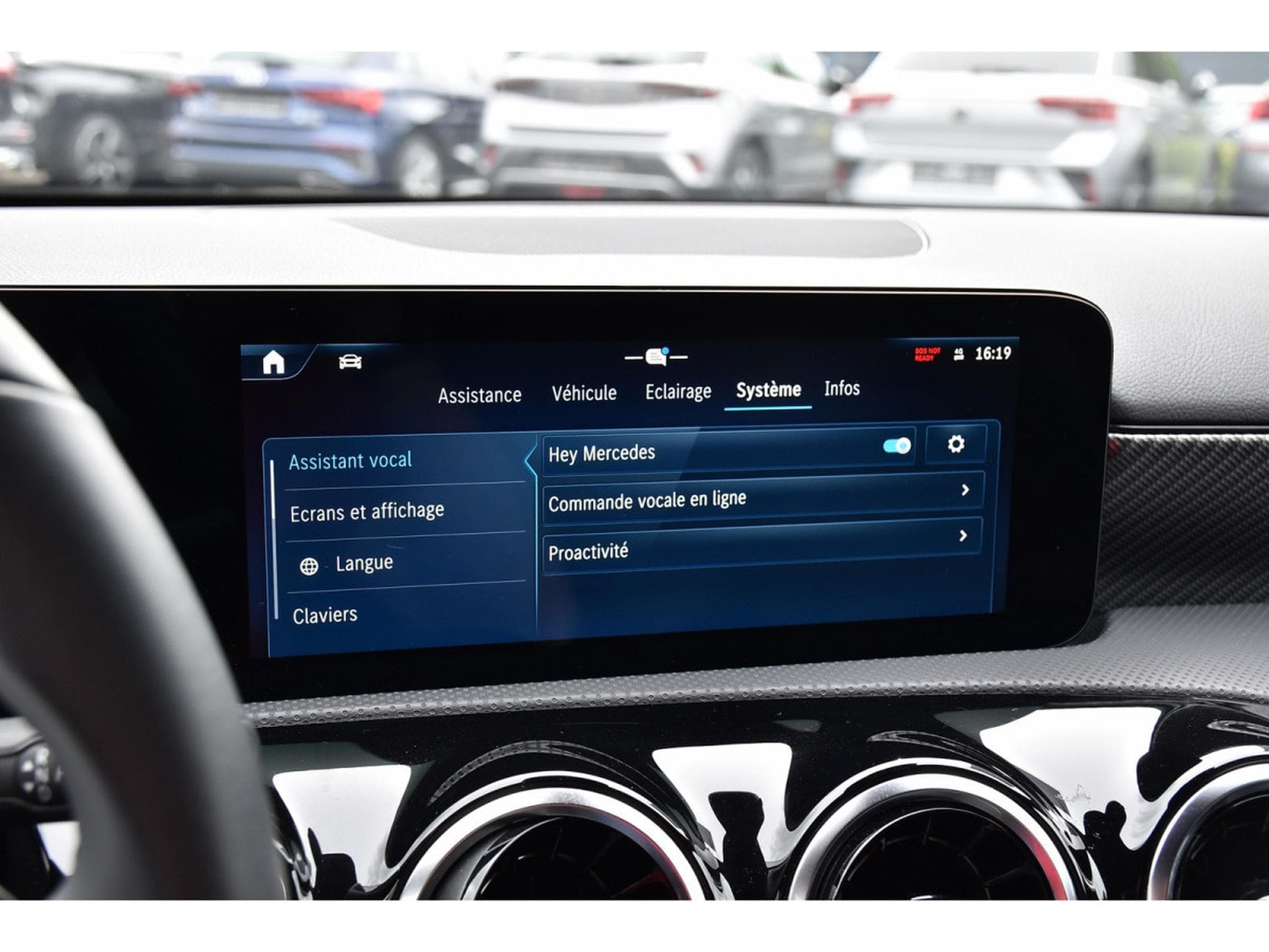 Mercedes A 180 Progressive 7G-DCT CUIR GPS LANE CAM 1° MAIN (2025) - Photo 12