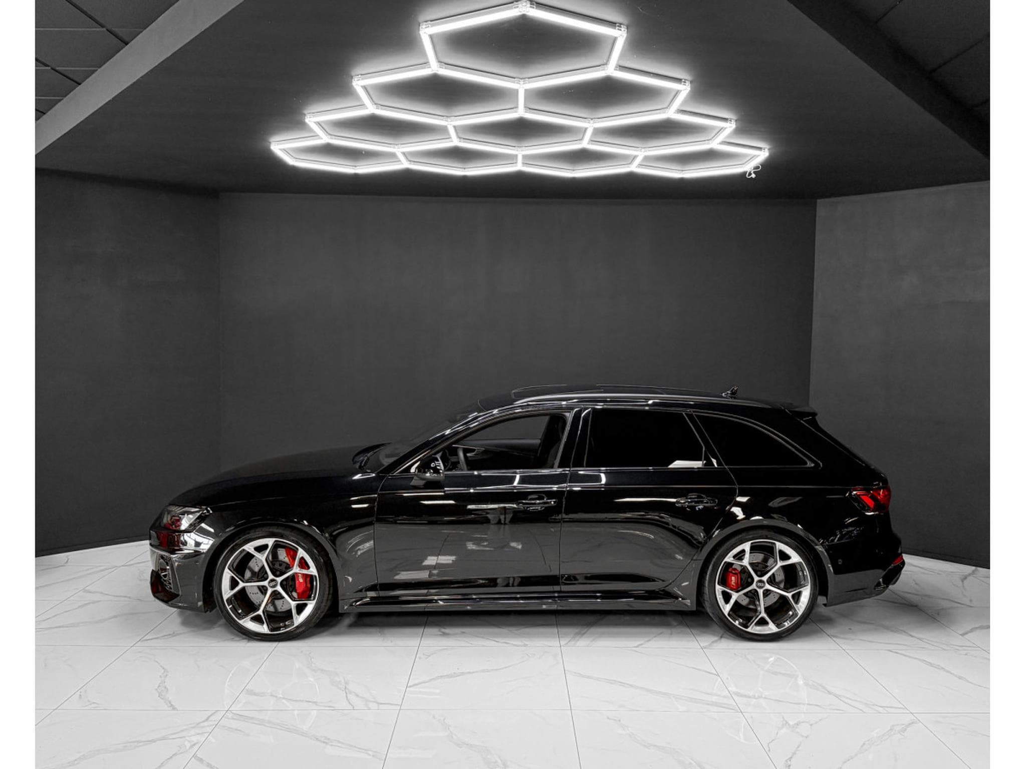 Audi RS4 COMPETITION - WARRANTY 2027 (2024) - Photo 2