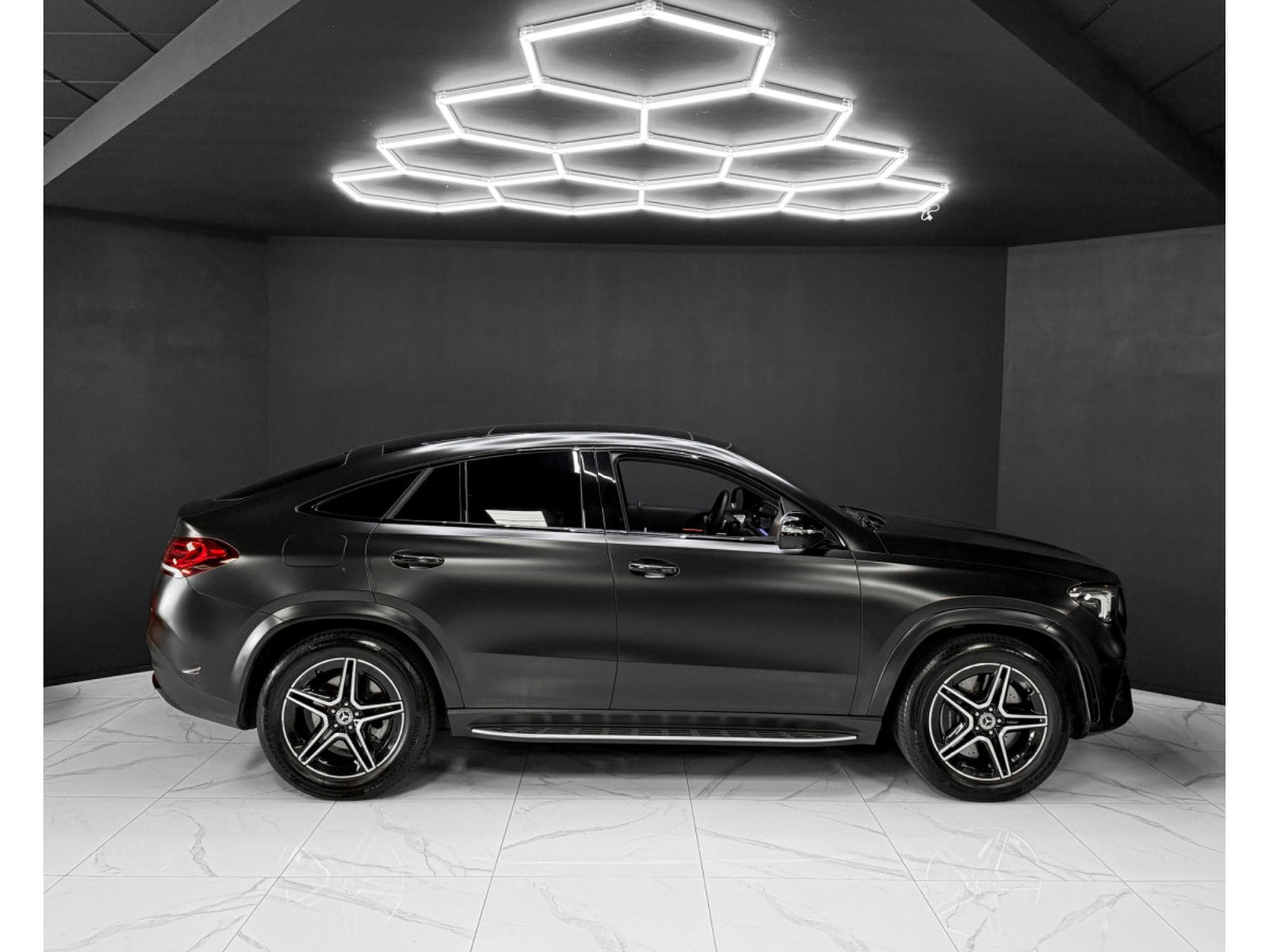 Mercedes GLE 350 de COUPE AMG LINE 4MATIC (2022) - Photo 6
