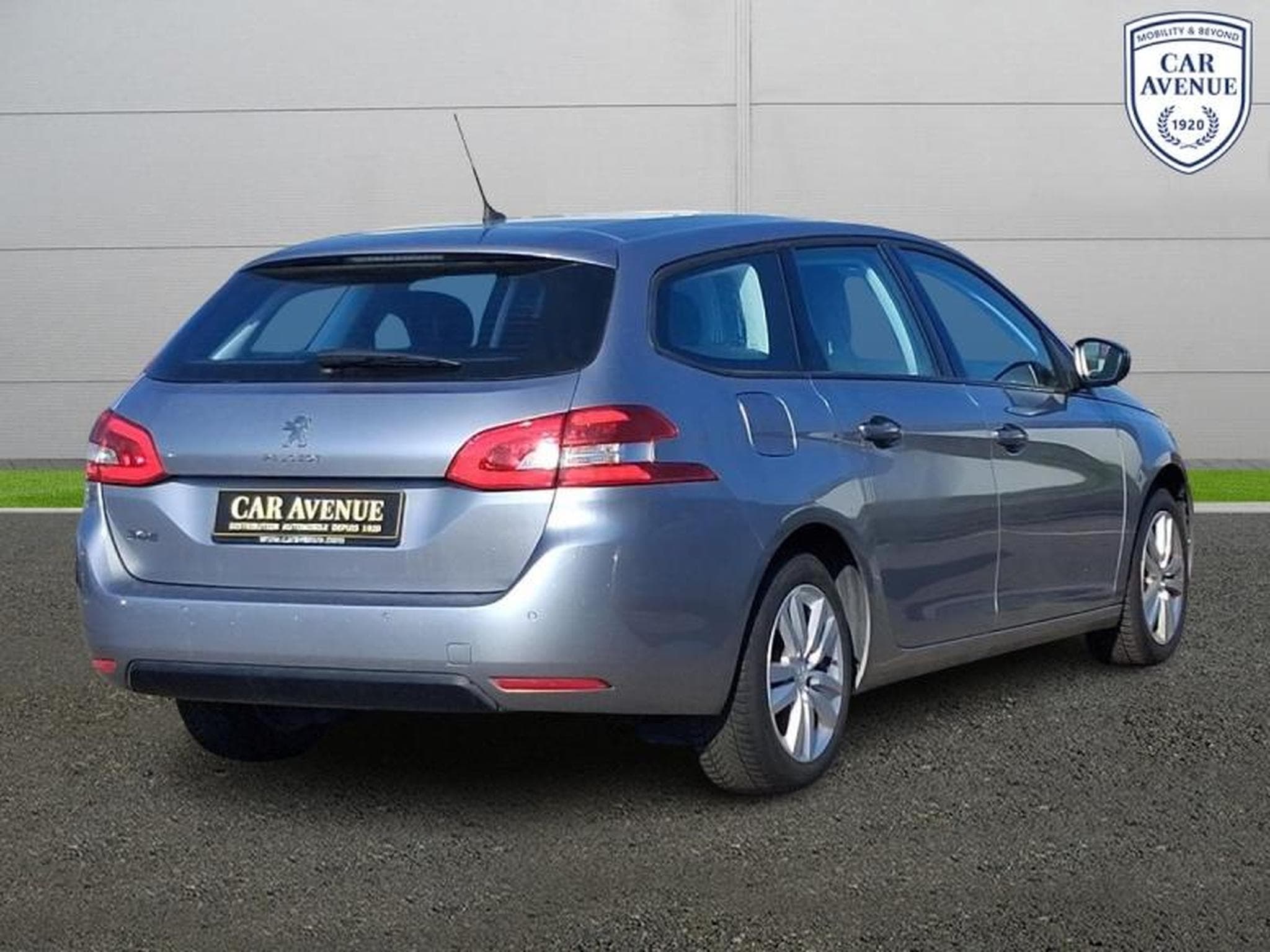 PEUGEOT 308 1.5 BlueHDi 130ch S&S Active (2021) - Photo 11