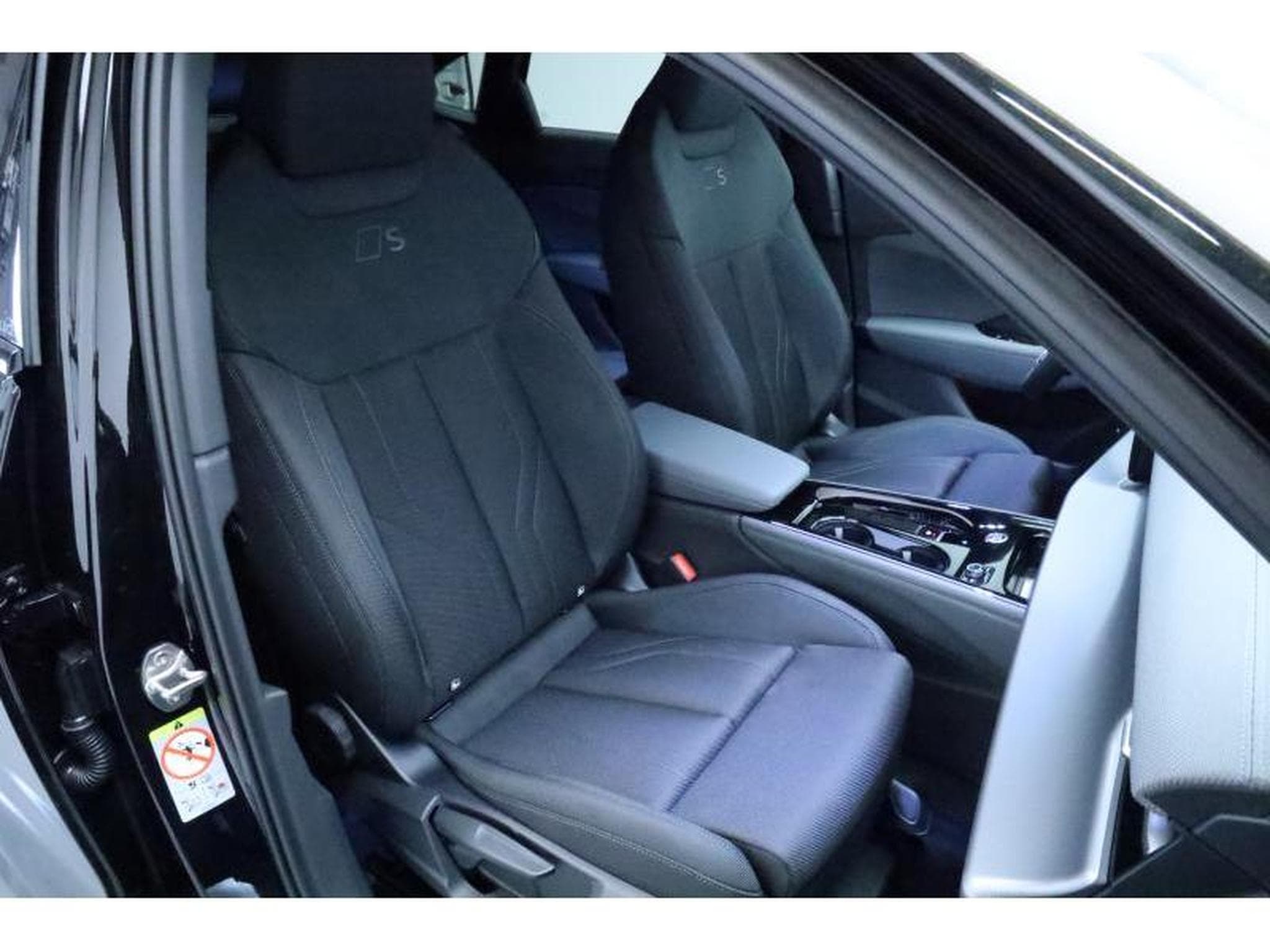 Audi Q3 Sportback (2026) - Foto 13