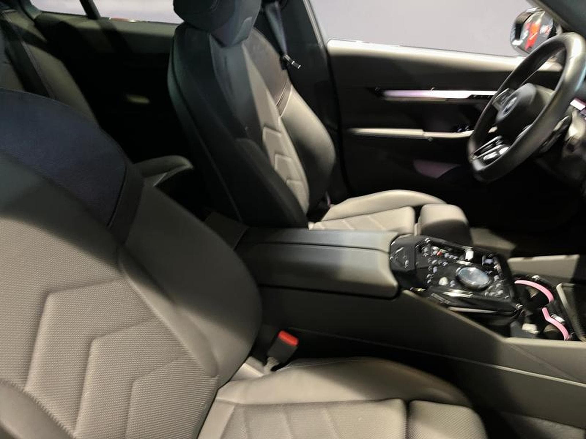 BMW 530 530e xDrive Touring M Sport (2025) - Foto 12