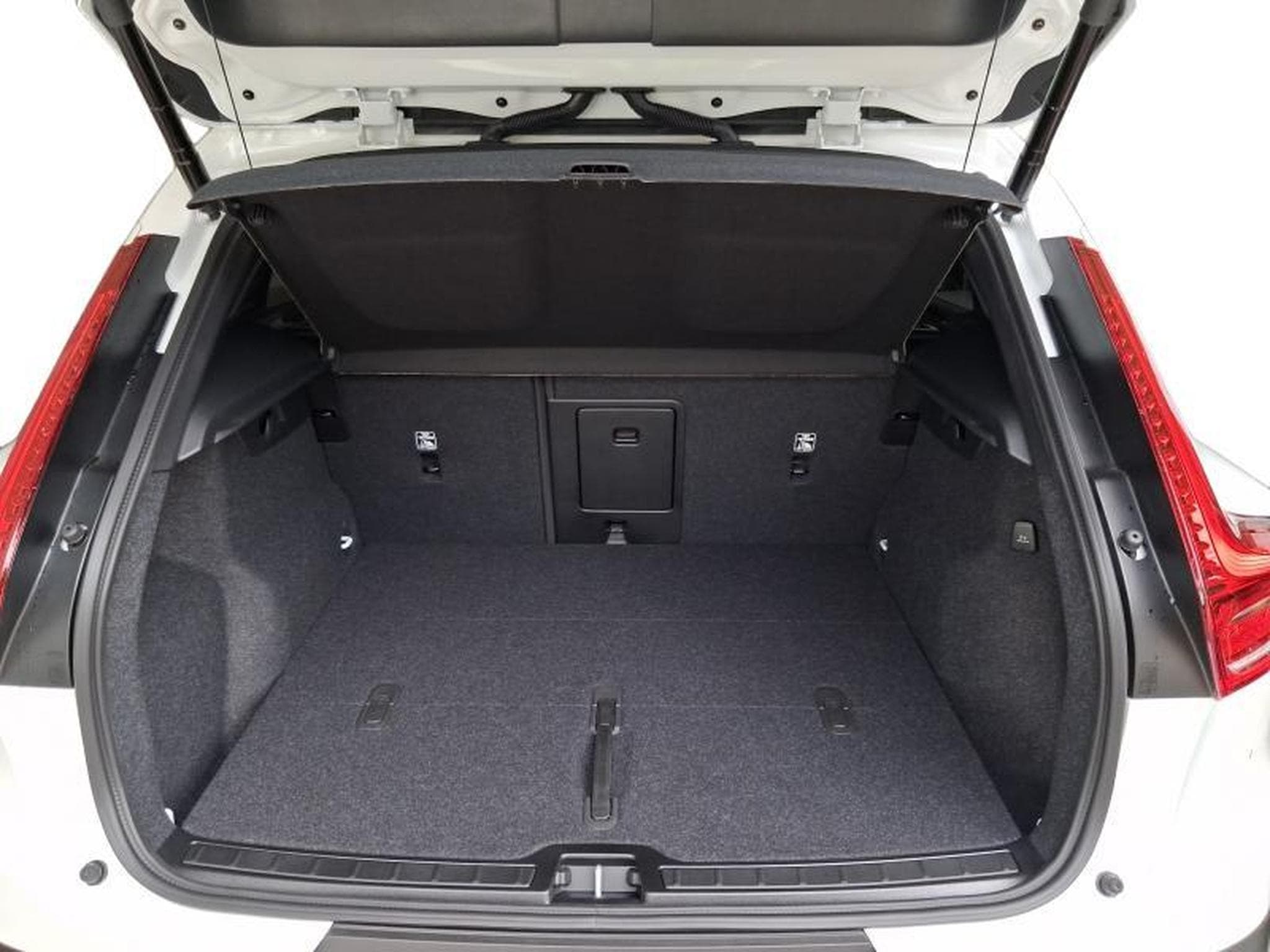 Volvo XC40 Dark (2026) - Foto 9