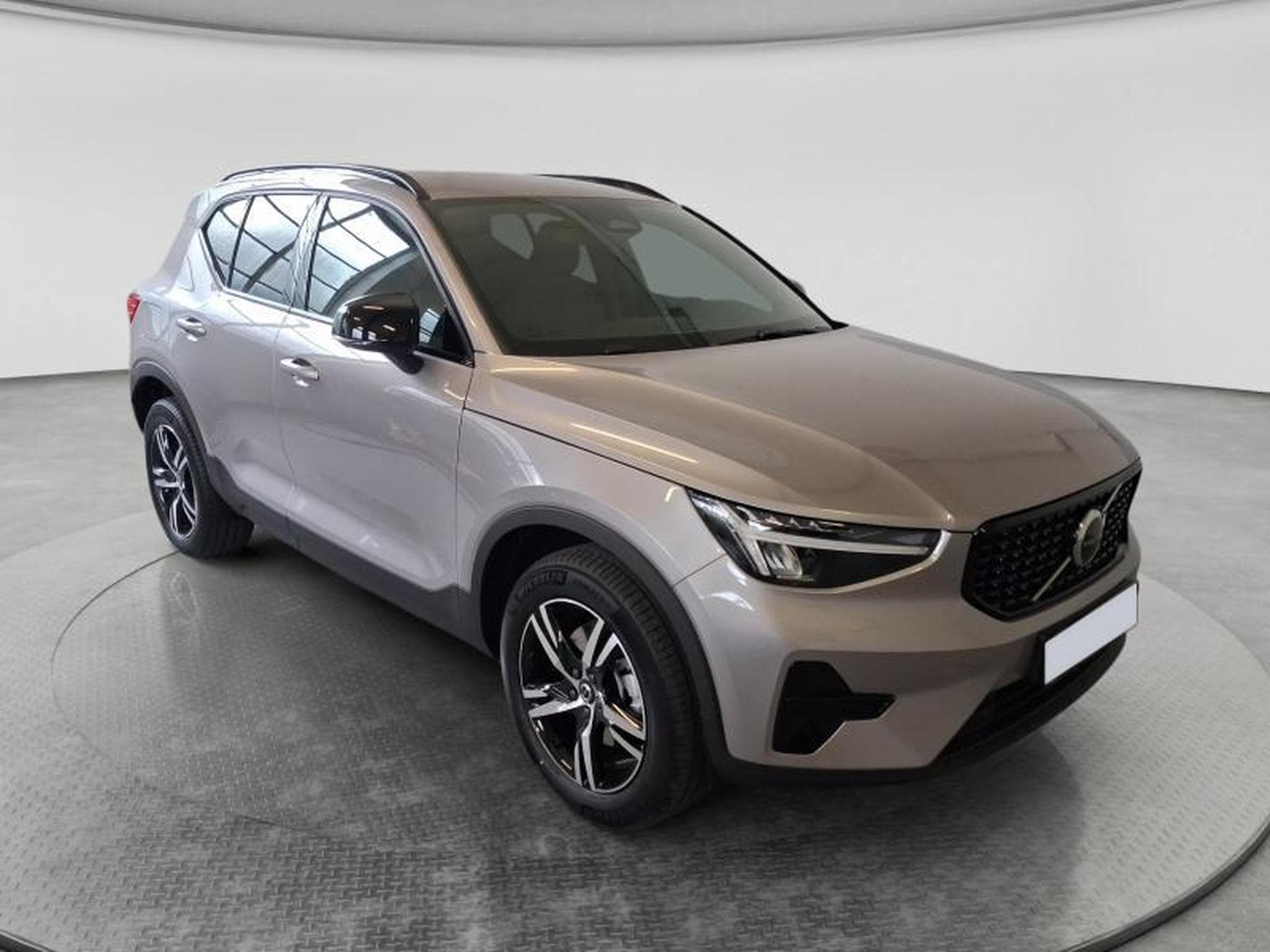Volvo XC40 Dark (2026) - Foto 20