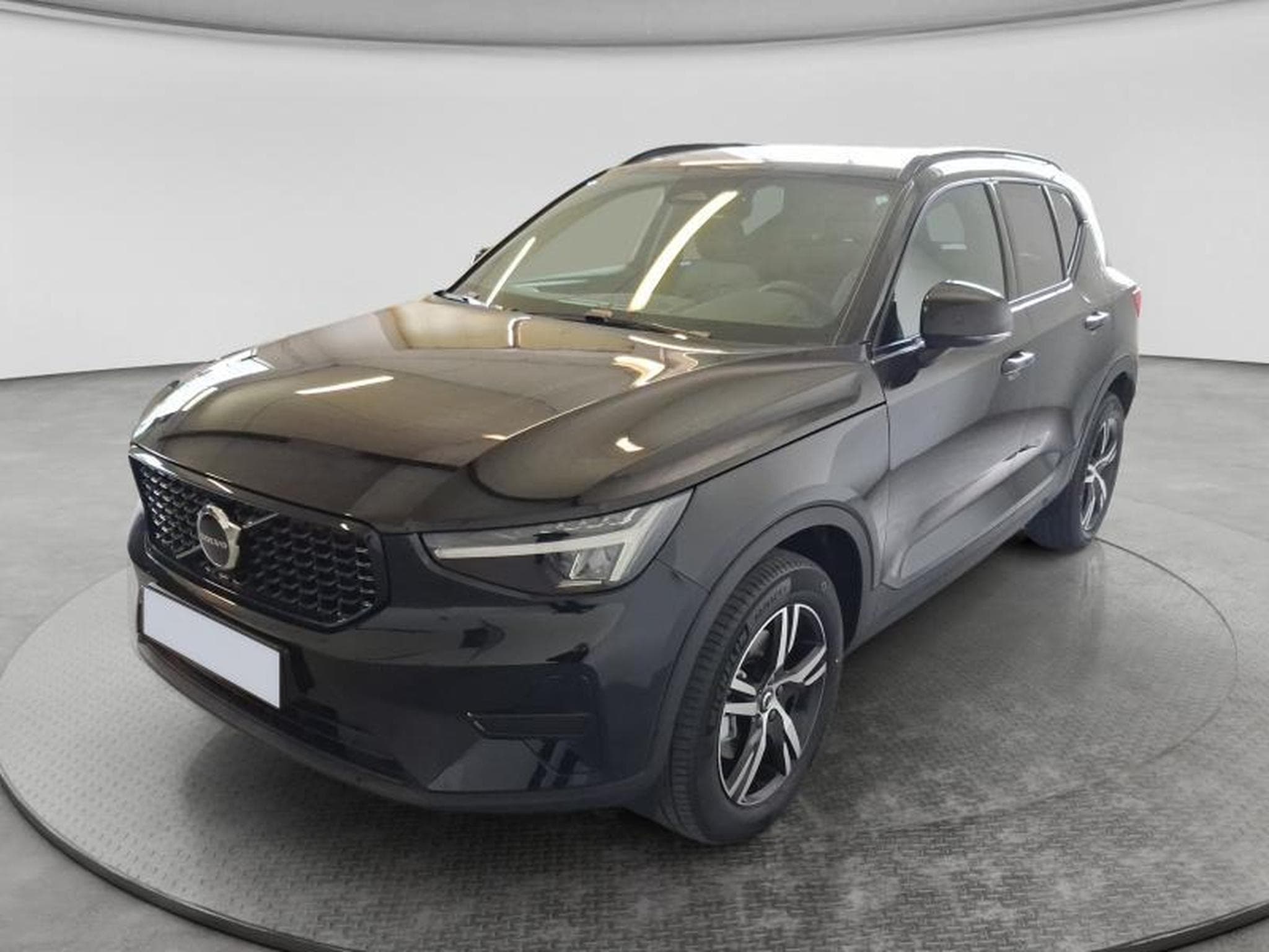 Volvo XC40 Dark (2026) - Foto 1