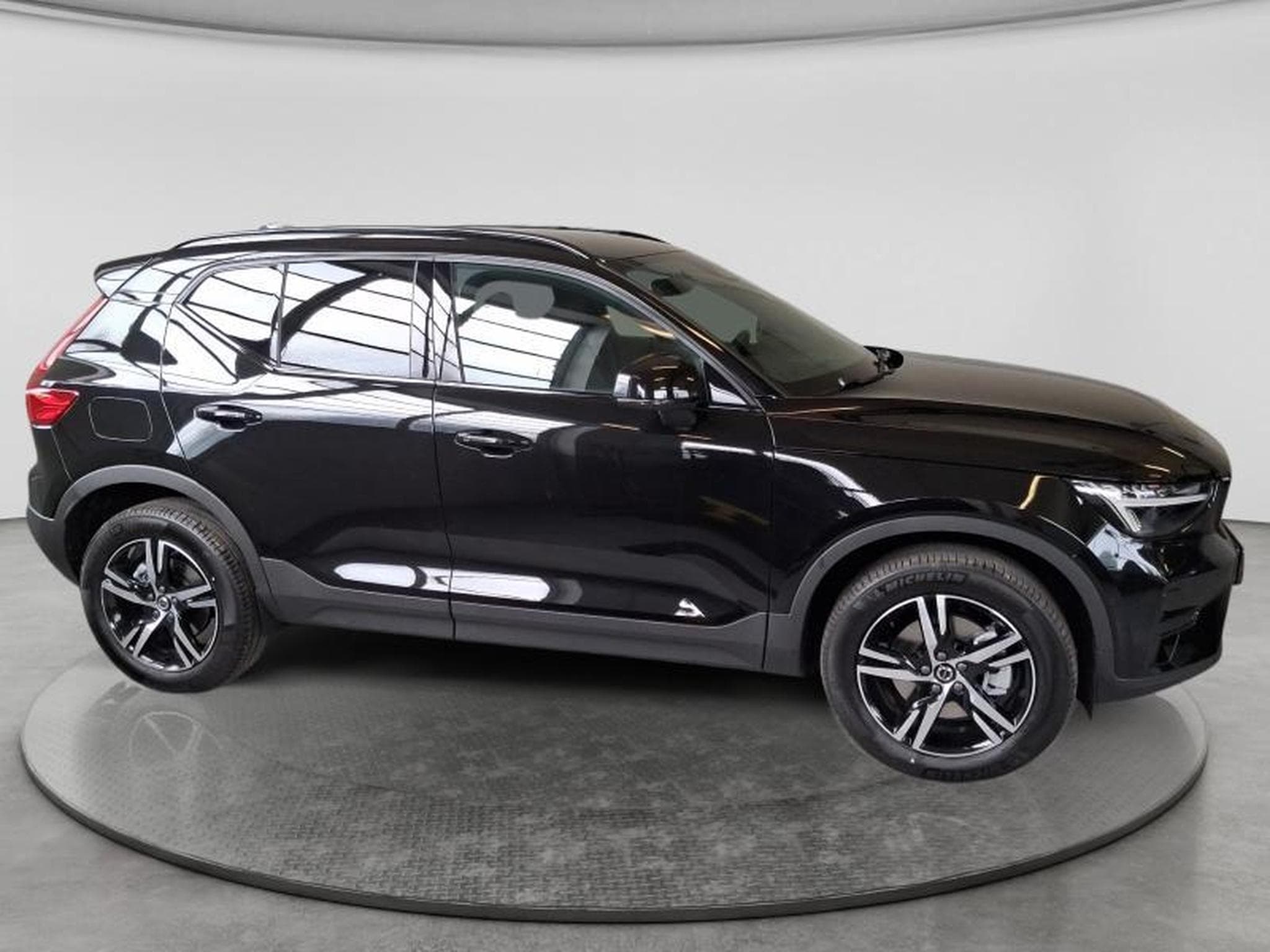 Volvo XC40 Dark (2026) - Foto 18
