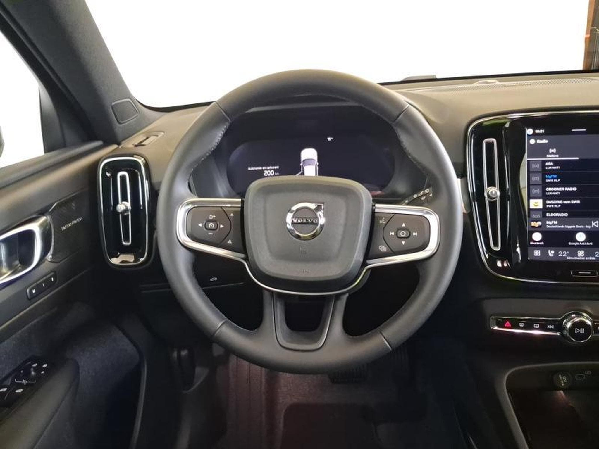 Volvo XC40 Dark (2026) - Foto 11