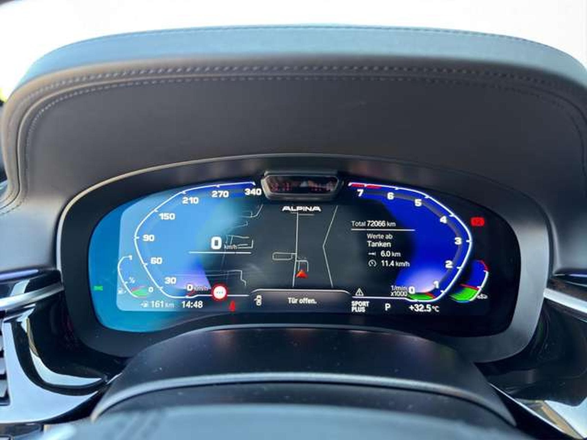 Alpina B5 Touring SWITCH-TRONIC Allrad Pano/HarmanKardo (2021) - Photo 11