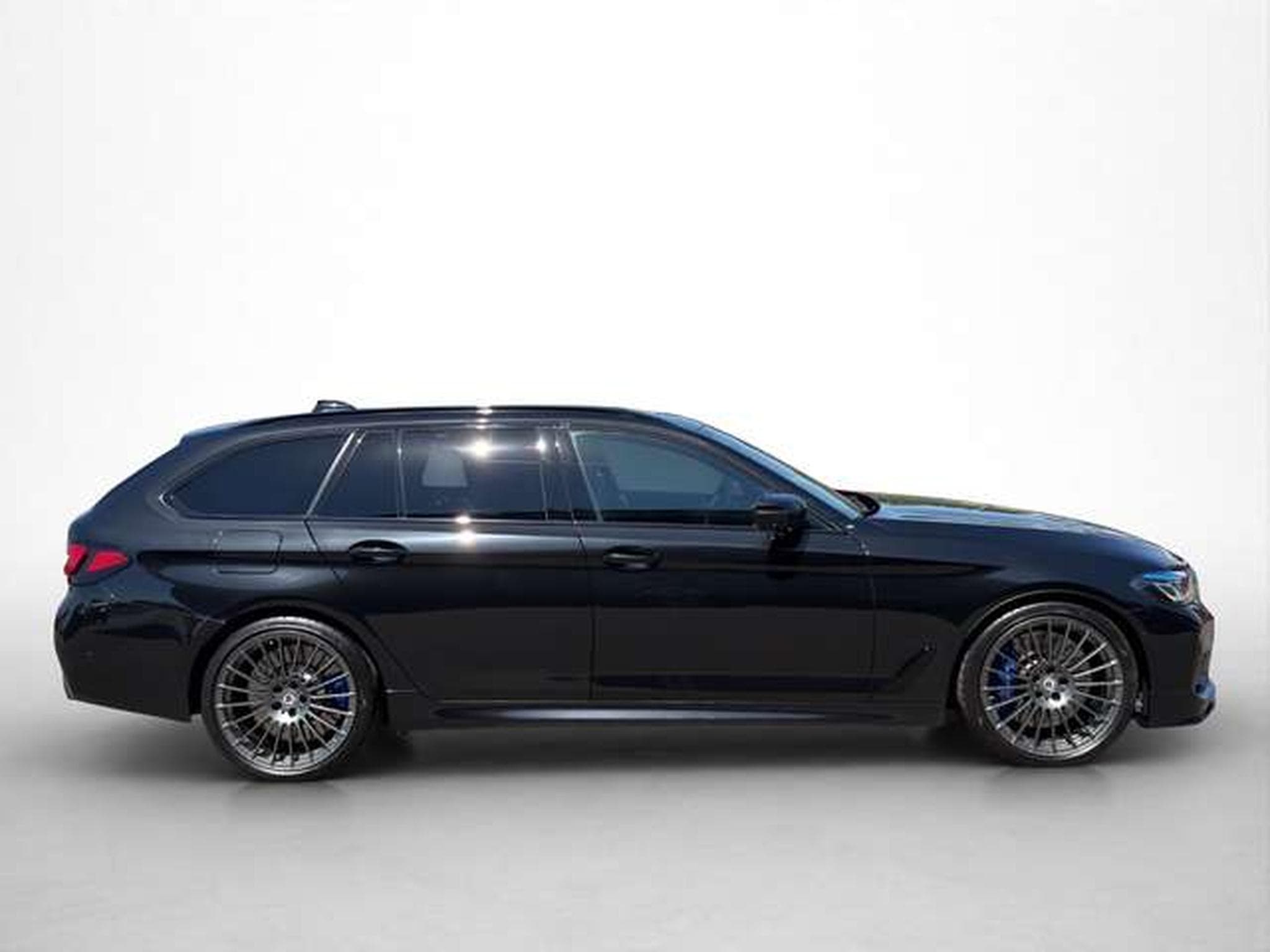 Alpina B5 Touring SWITCH-TRONIC Allrad Pano/HarmanKardo (2021) - Photo 7
