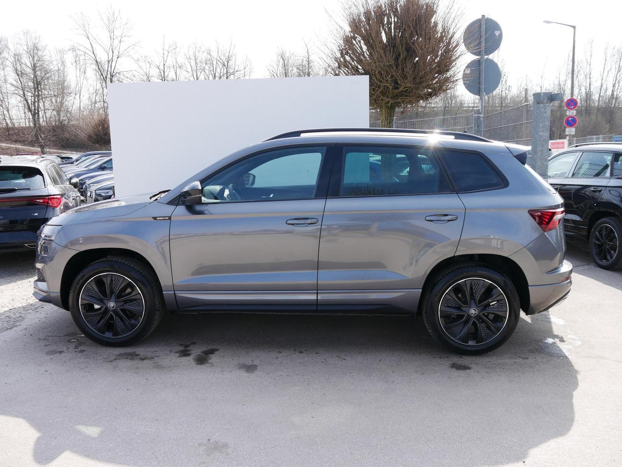 Skoda Karoq Sportline 2.0 TSI 4x4 DSG (2026) - Photo 4