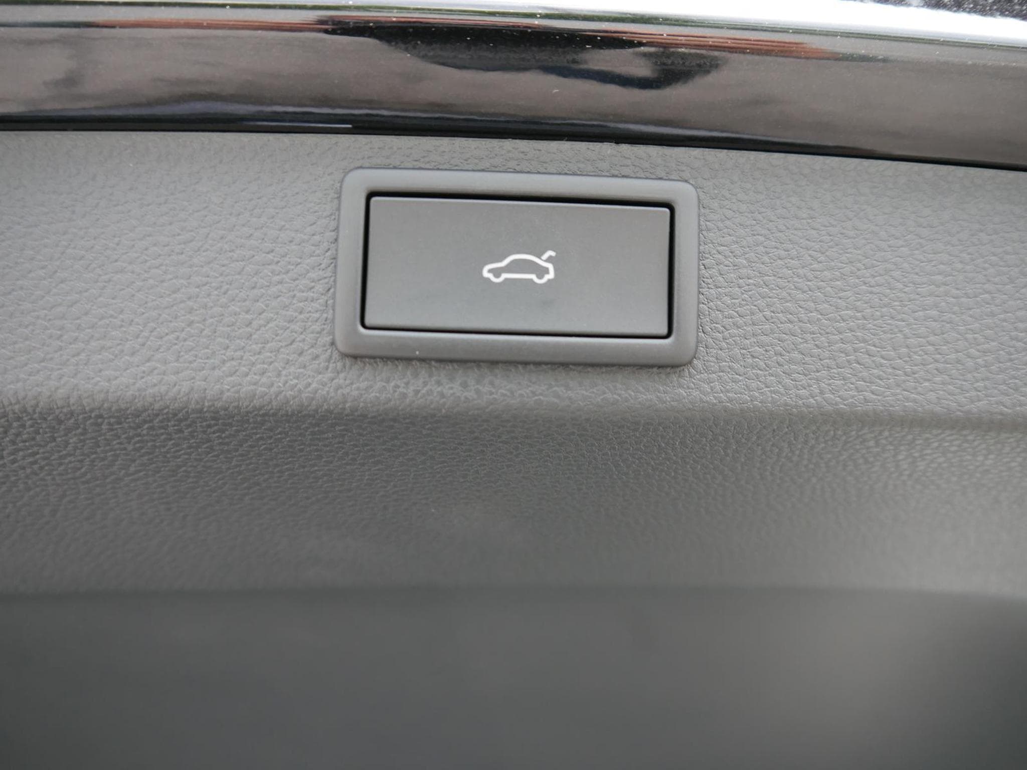 Skoda Karoq Sportline 2.0 TSI 4x4 DSG (2026) - Photo 5