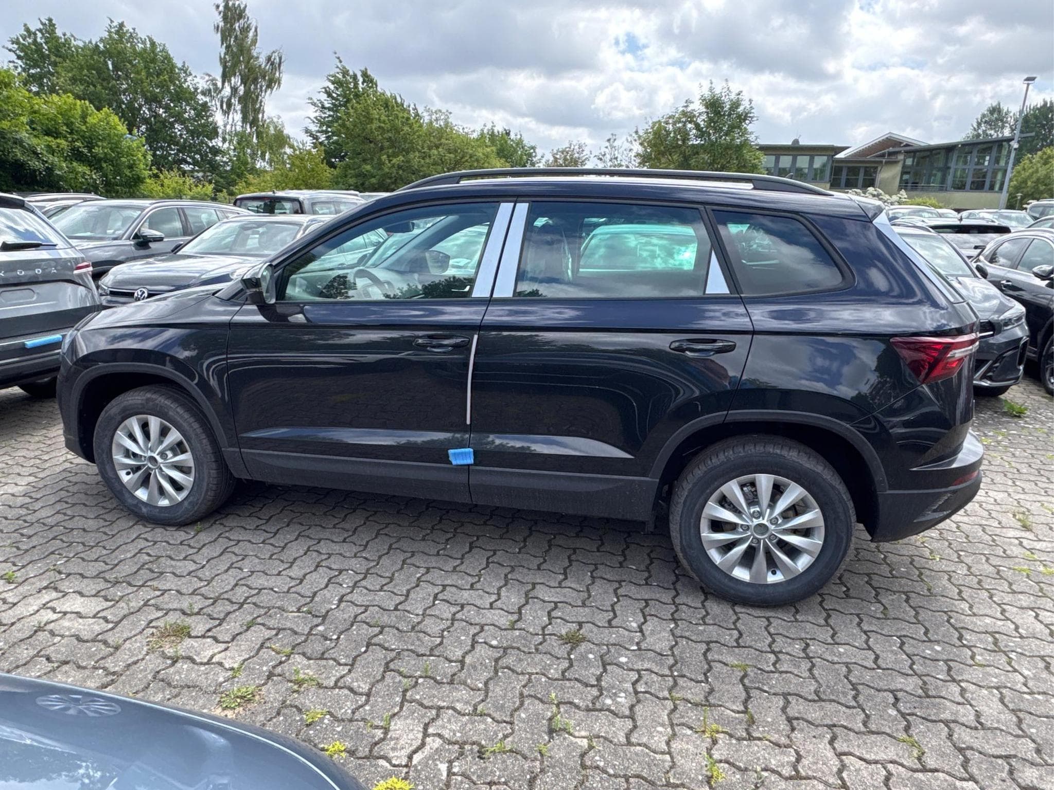 Skoda Karoq Selection (2026) - Photo 2