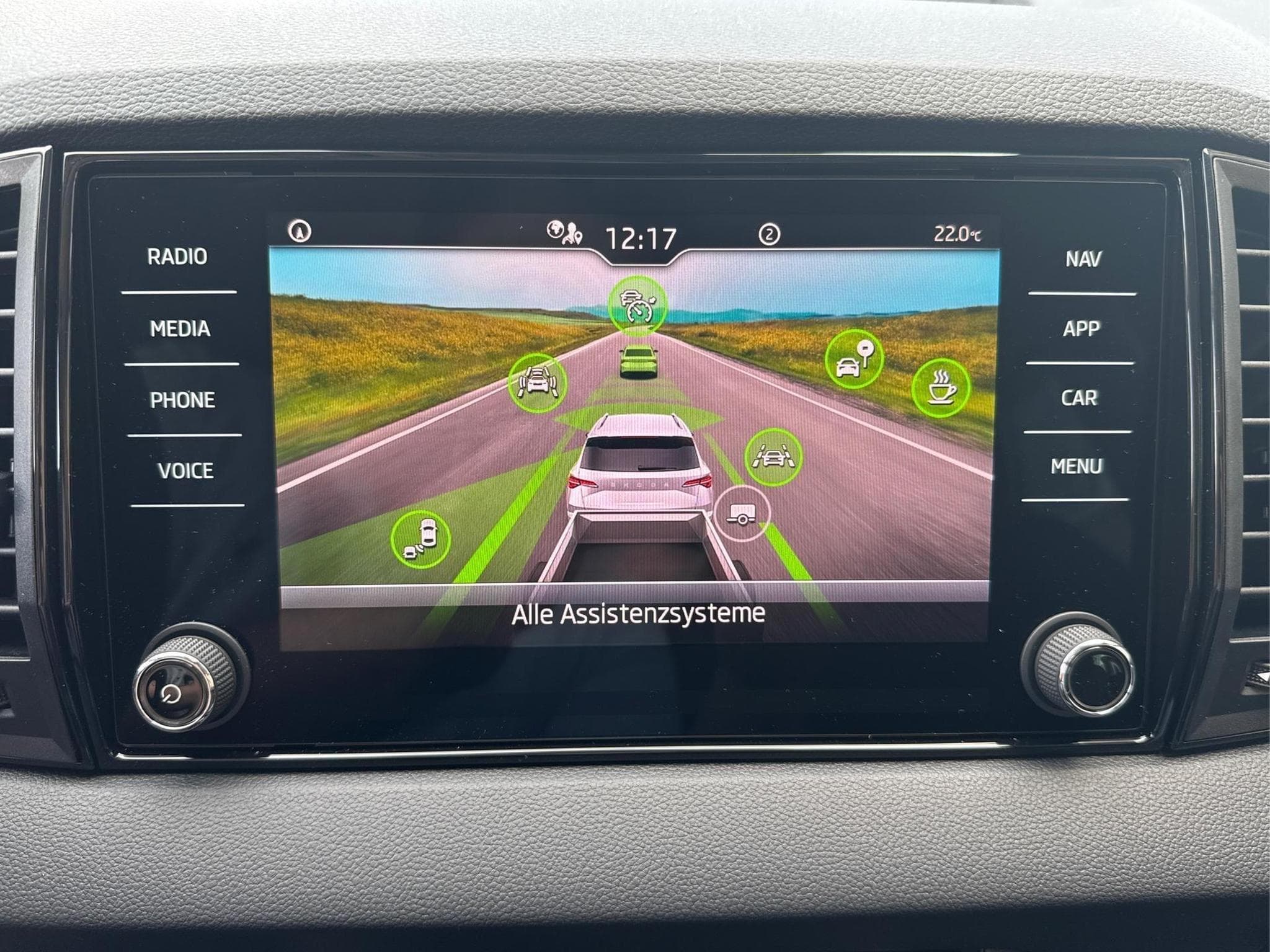 Skoda Karoq Selection (2026) - Foto 10