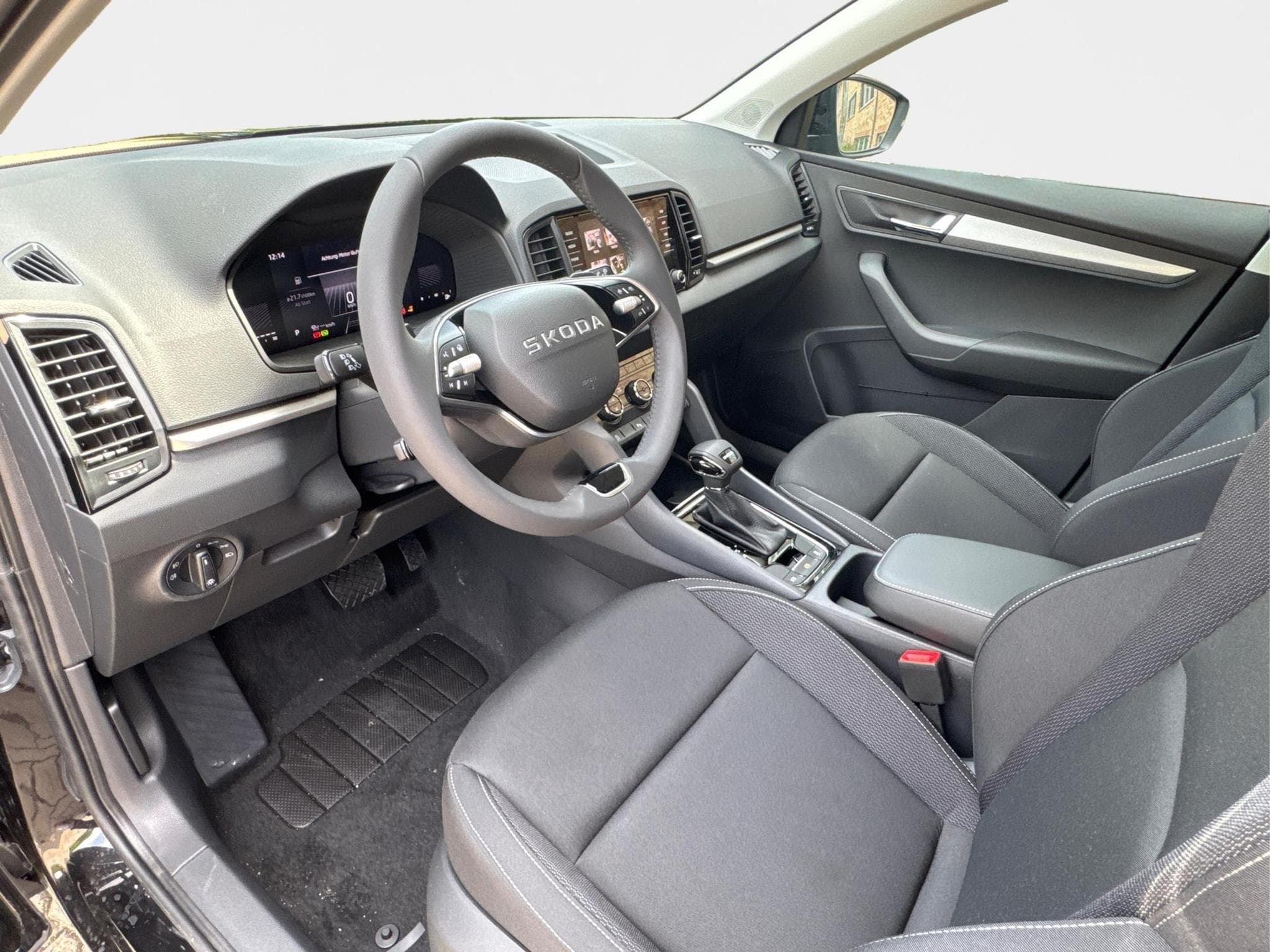Skoda Karoq Selection (2026) - Foto 22