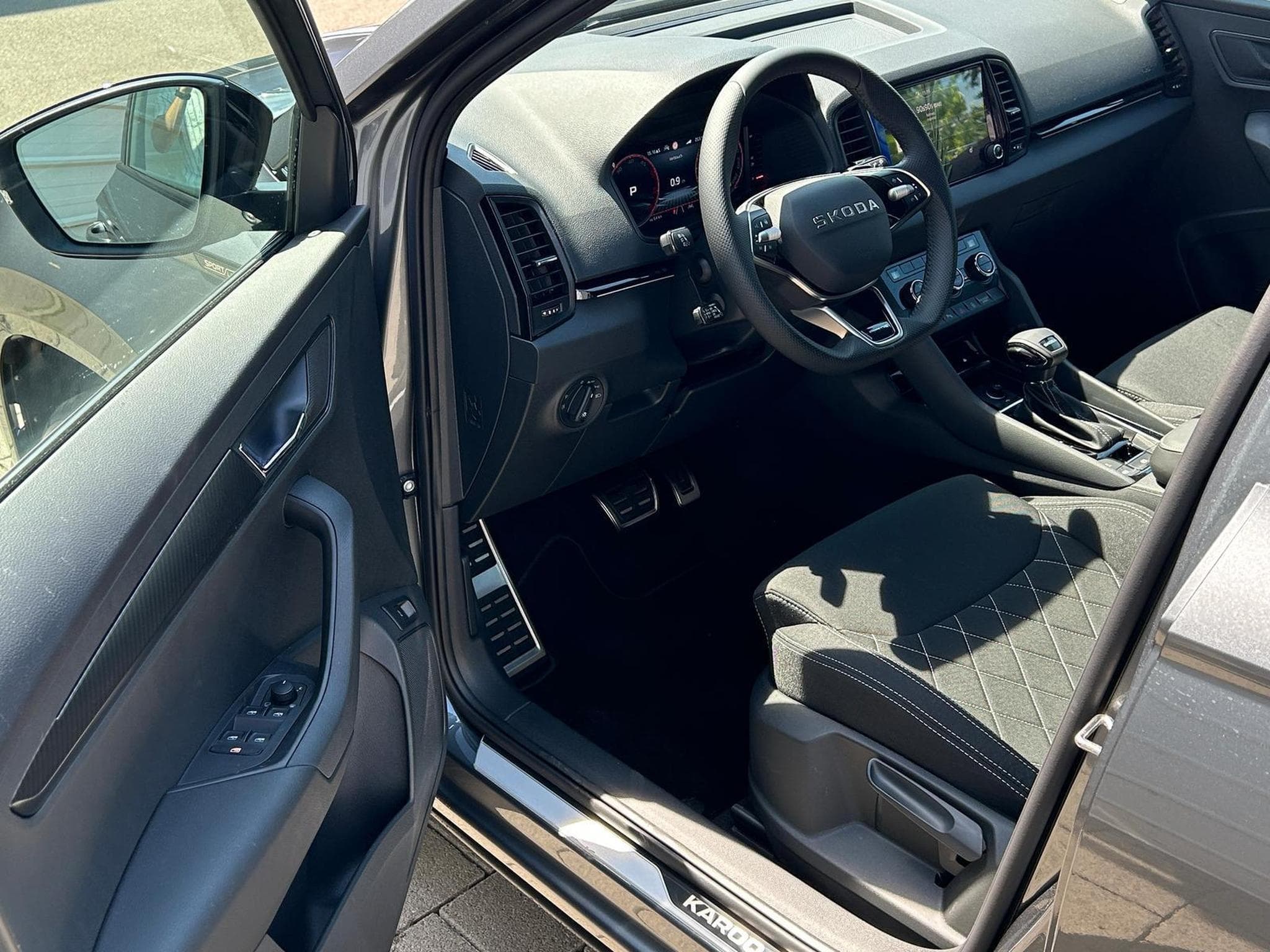 Skoda Karoq Sportline (2026) - Photo 6