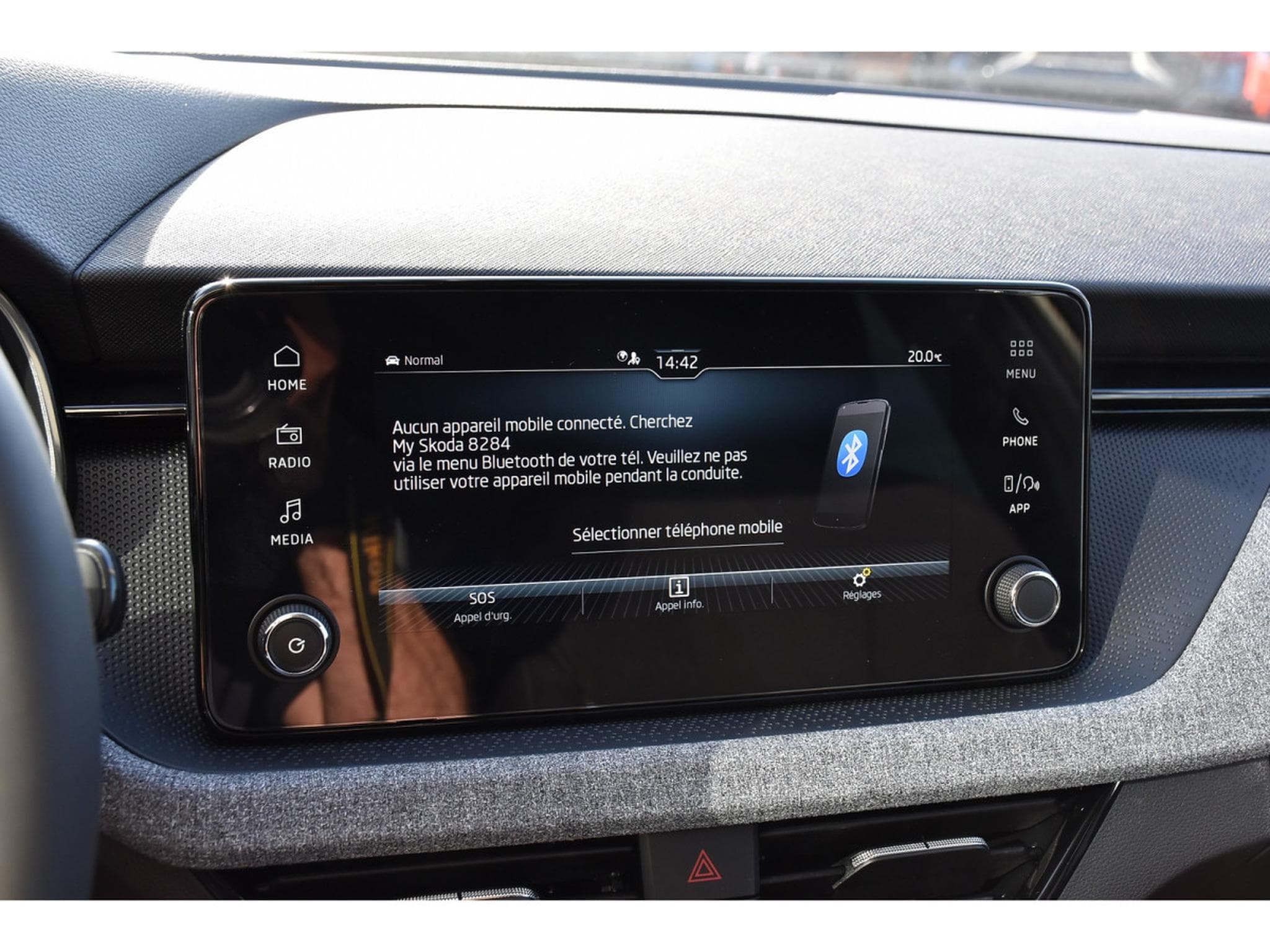 Skoda Kamiq 1.0 TSI 116 DSG Selection REGUL SMARTLINK CAM KEYLESS NEUF (2025) - Photo 11