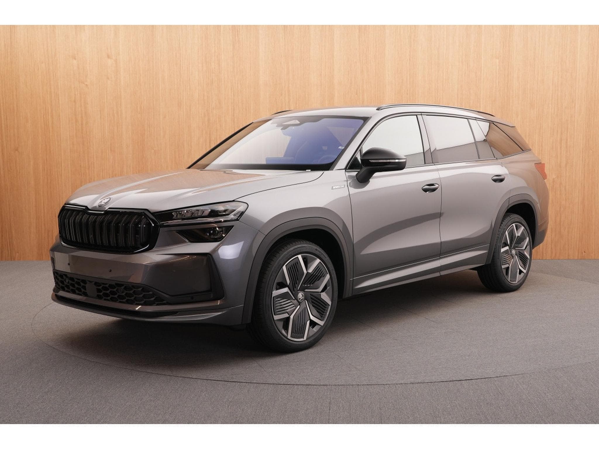 Skoda Kodiaq Sportline 2.0 TDI DSG 4X4 142kW-193CV - Attelage - (2025) - Photo 2