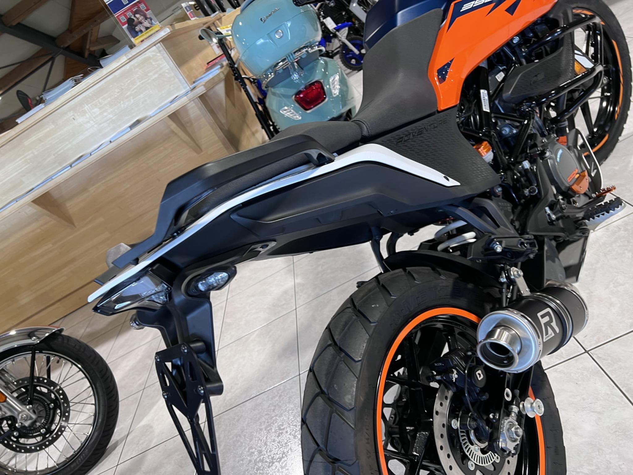 KTM 390 Duke + Roues off Road offerts (2024) - Photo 5