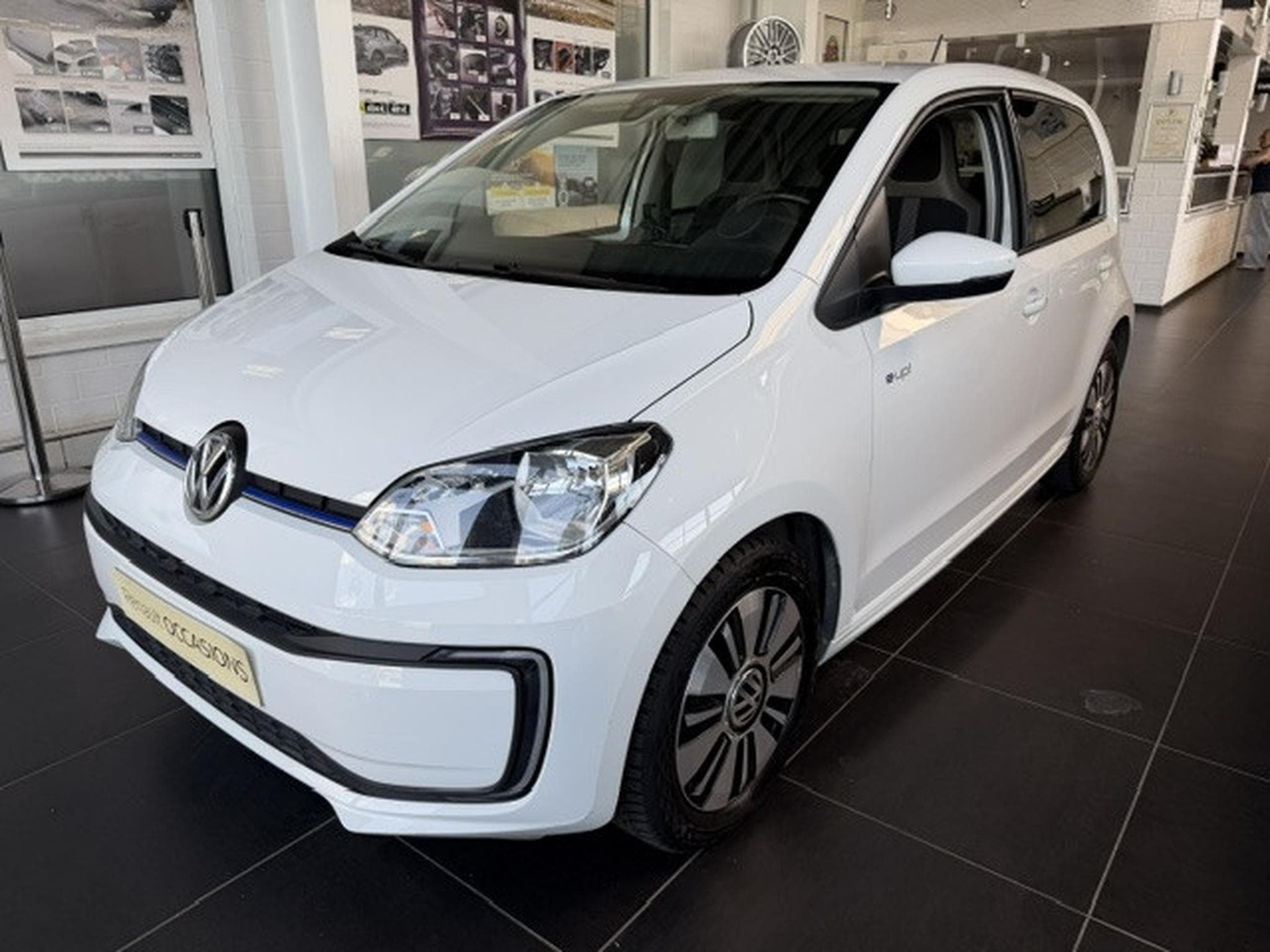 VW UP E-UP (2017) - Photo 1