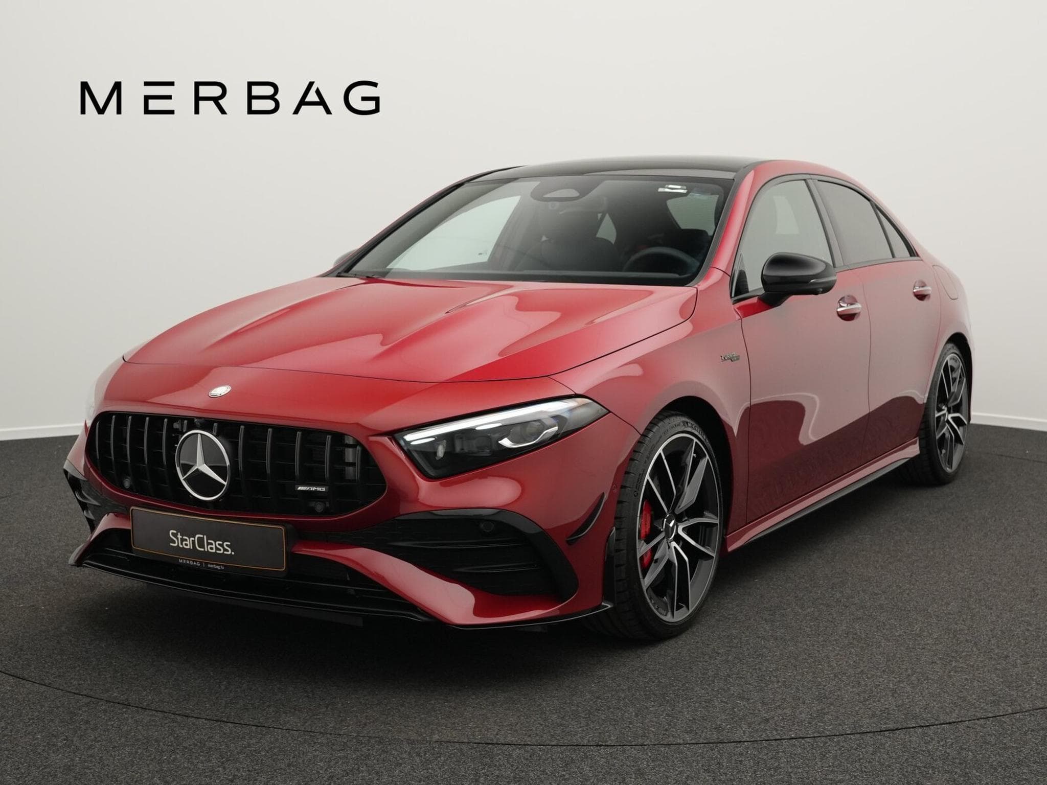Mercedes A 35 AMG Mercedes-AMG A 35 4MATIC Limousine Multi+Pano+Night+Headup+1 (2025) - Foto 1