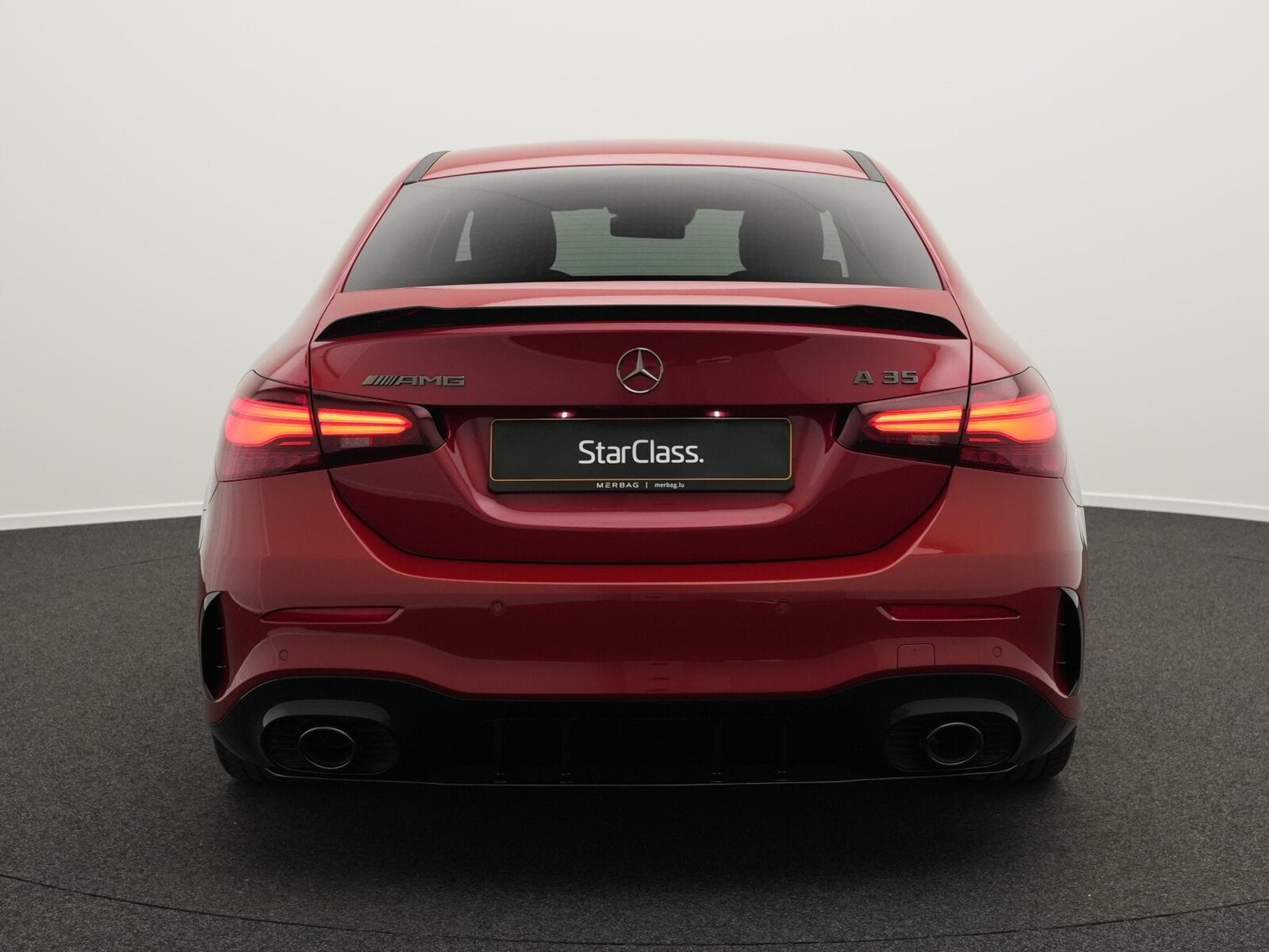 Mercedes A 35 AMG Mercedes-AMG A 35 4MATIC Limousine Multi+Pano+Night+Headup+1 (2025) - Foto 4