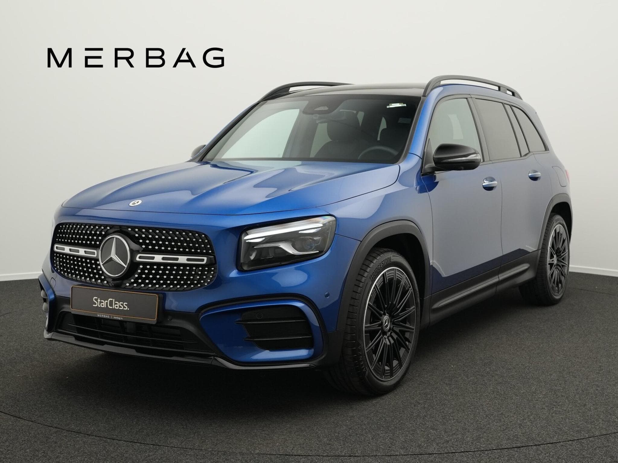 Mercedes GLB 220 d 4MATIC Multi+Pano+Distr+20"+360° (2025) - Foto 1