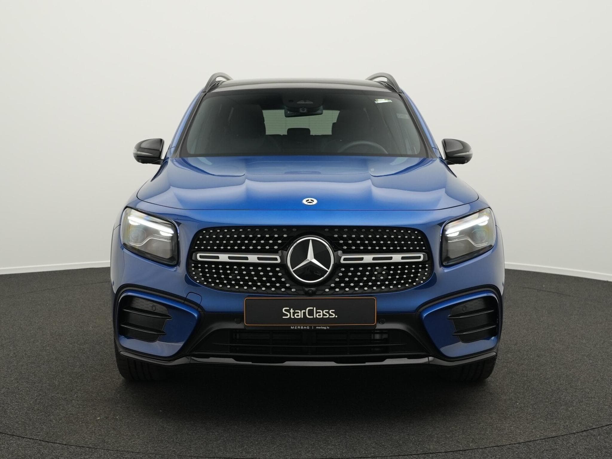 Mercedes GLB 220 d 4MATIC Multi+Pano+Distr+20"+360° (2025) - Foto 2