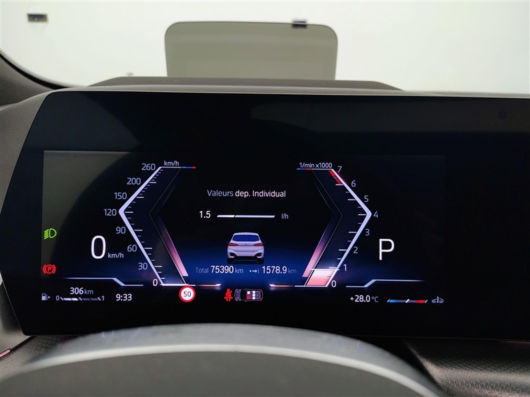 BMW 218 iA Pack M NAVI / FULL LED / CUIR PARTIEL / CAMERA / JA 17 (2023) - Photo 10