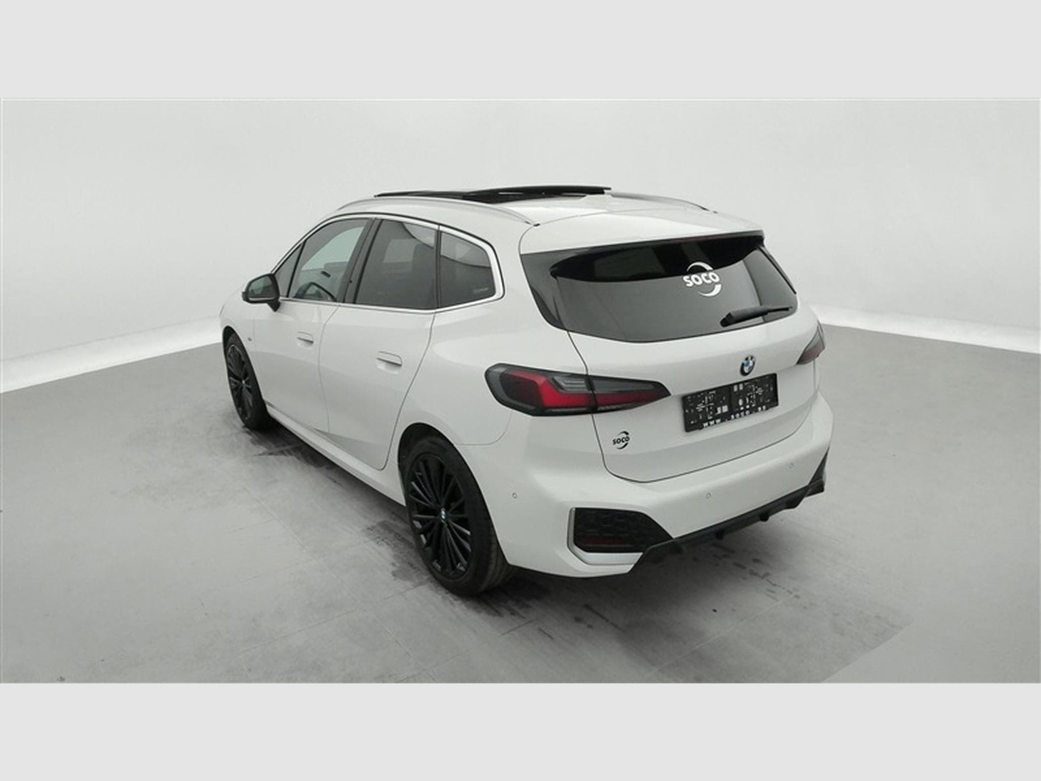 BMW 218 iA Pack M NAVI / FULL LED / CUIR PARTIEL / CAMERA / JA 17 (2023) - Photo 2