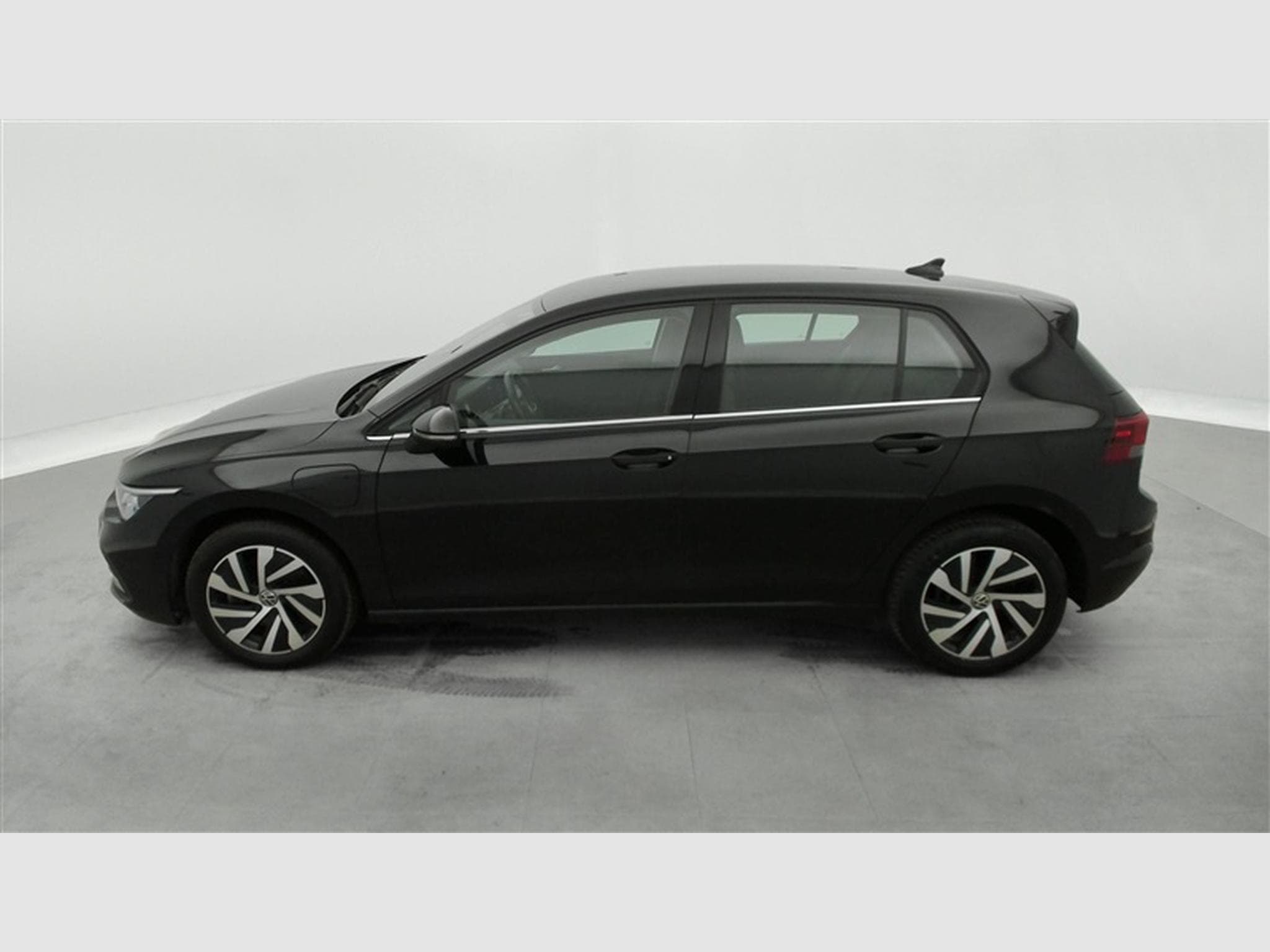 VW Golf 1.4 eHybrid PHEV Style DSG/ALCANTARA/NAVI/FULL LED (2023) - Photo 3