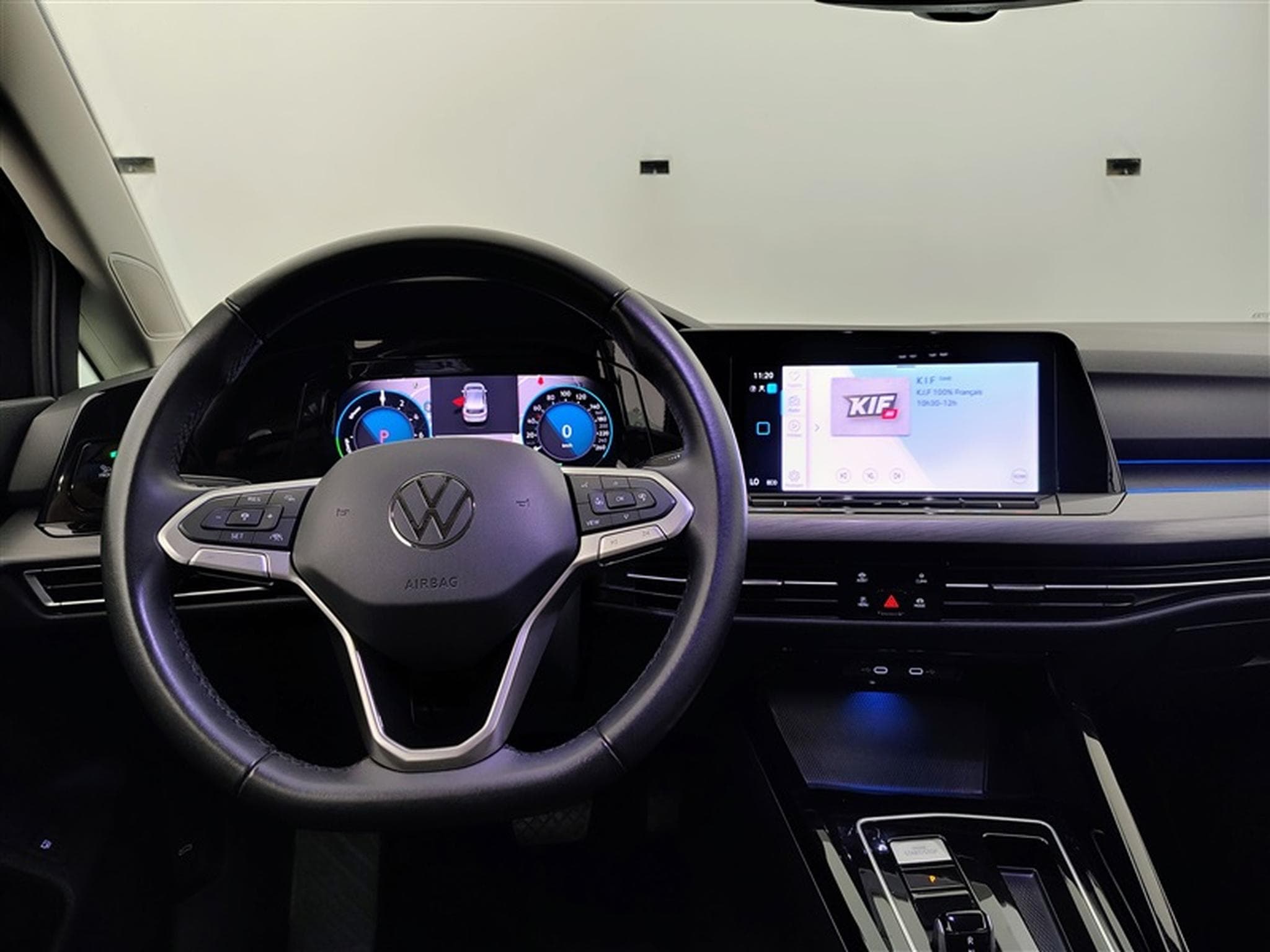 VW Golf 1.4 eHybrid PHEV Style DSG/ALCANTARA/NAVI/FULL LED (2023) - Photo 9