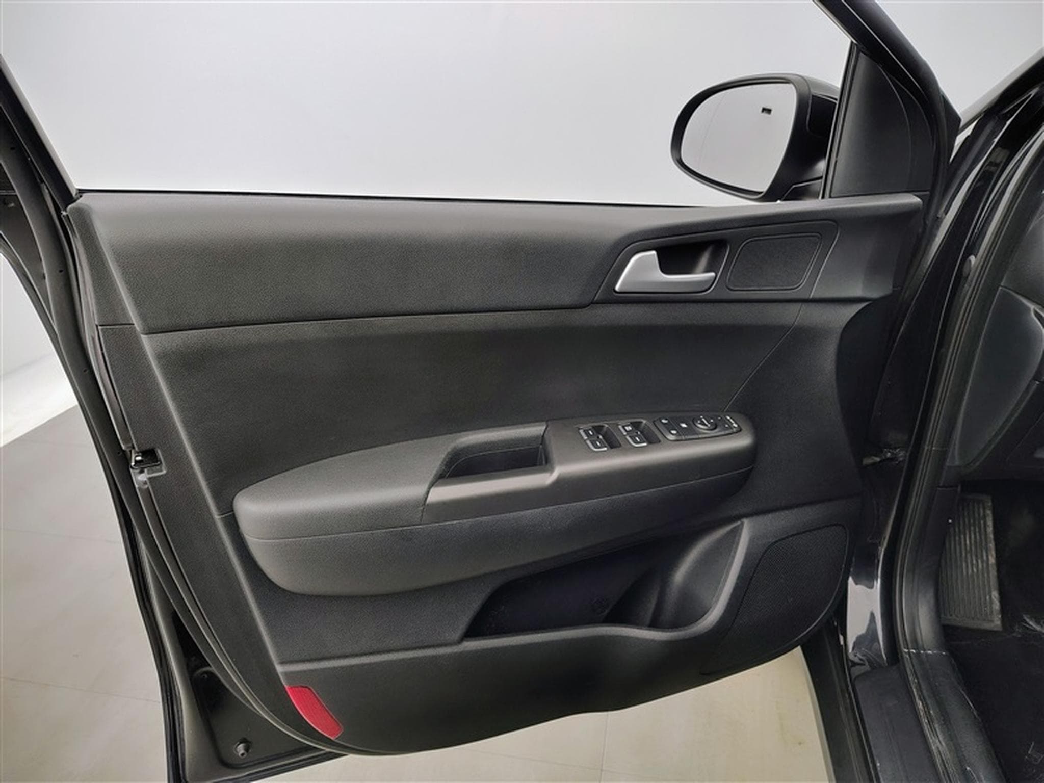 Kia Sportage 1.6 CRDi MHEV More DCT (2021) - Photo 16