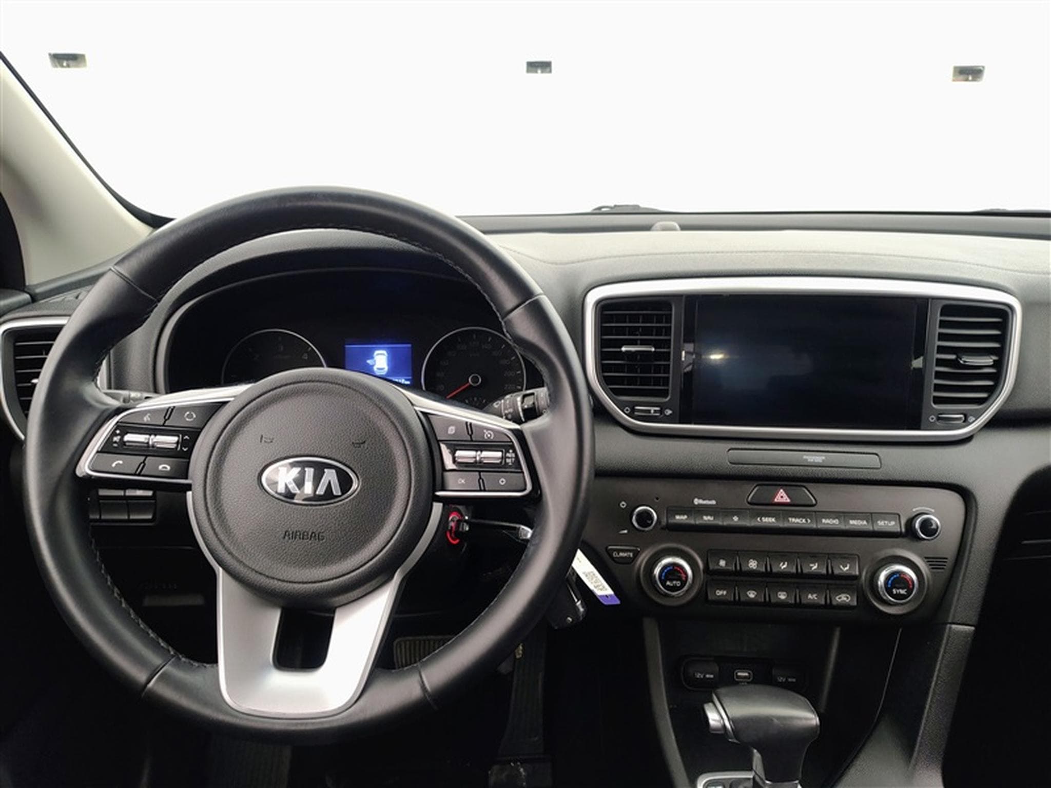 Kia Sportage 1.6 CRDi MHEV More DCT (2021) - Photo 9