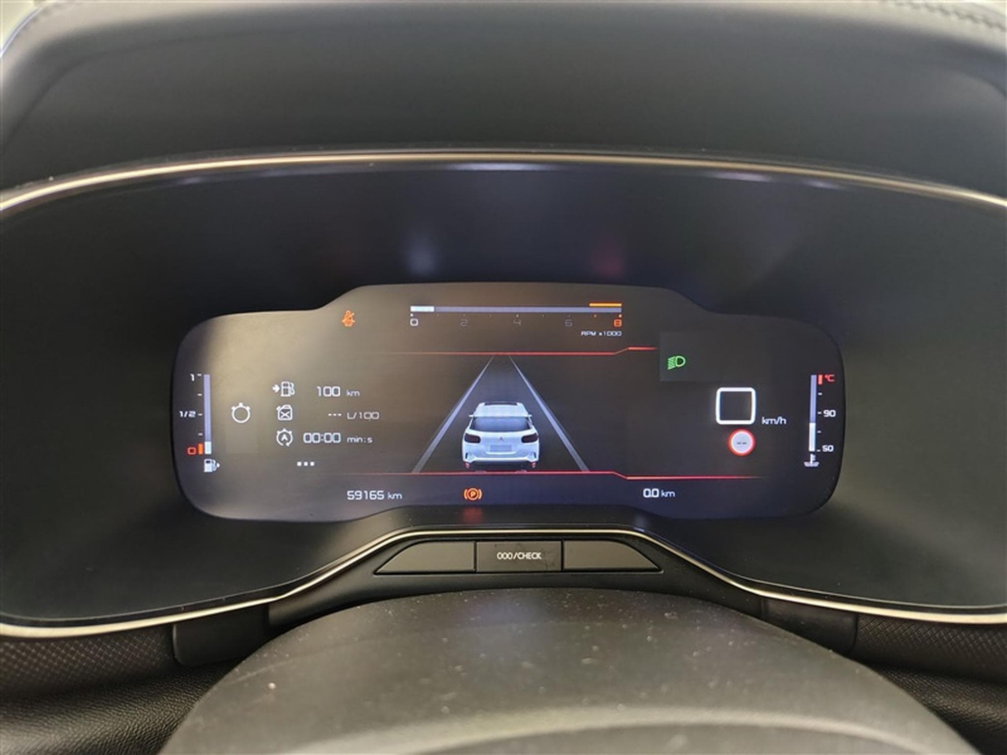 Citroen C5 Aircross 1.2 PureTech 130cv Plus S-CUIR / NAVI / CAMERA / CARPLAY (2024) - Photo 10