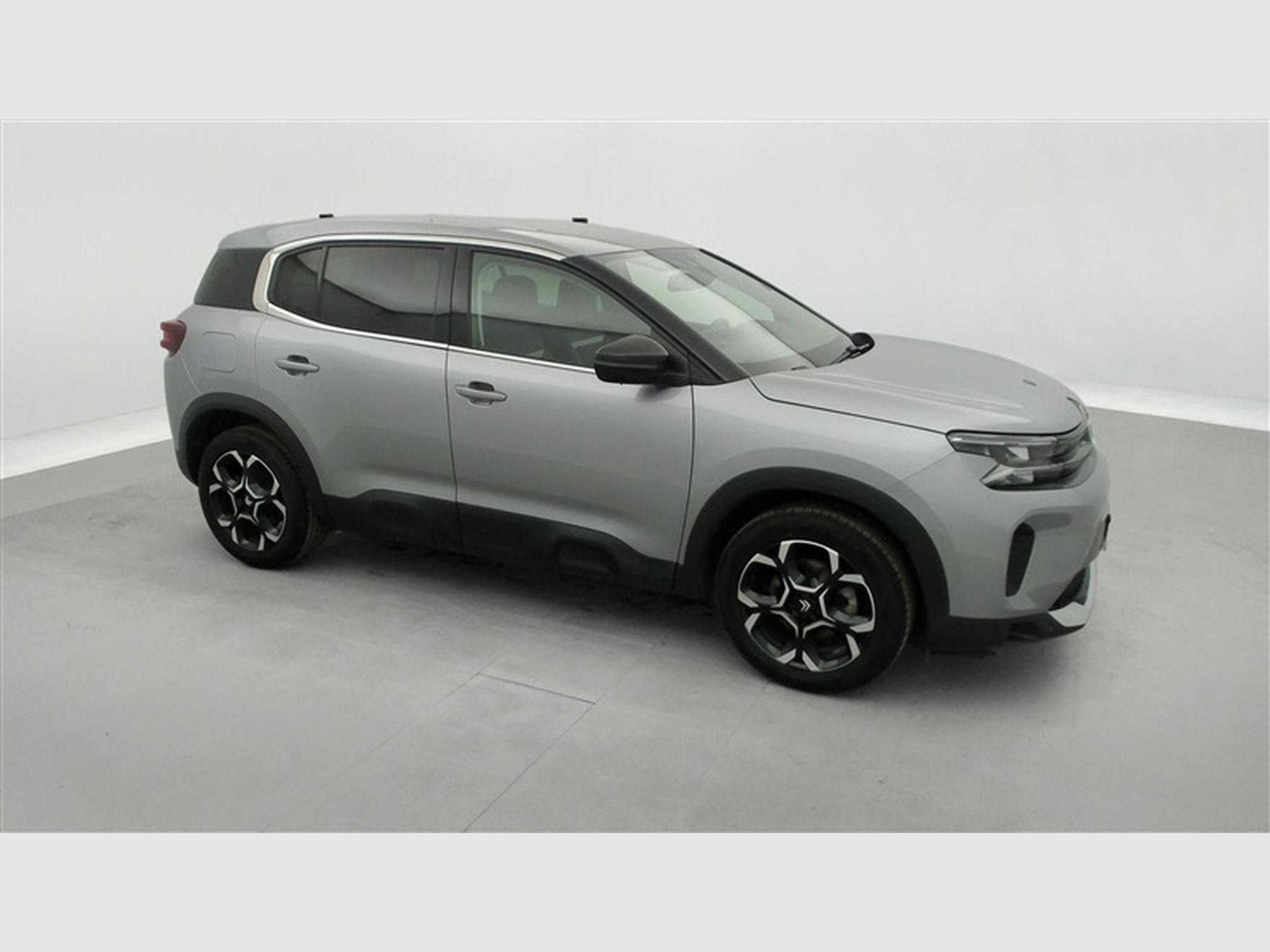 Citroen C5 Aircross 1.2 PureTech 130cv Plus S-CUIR / NAVI / CAMERA / CARPLAY (2024) - Photo 23