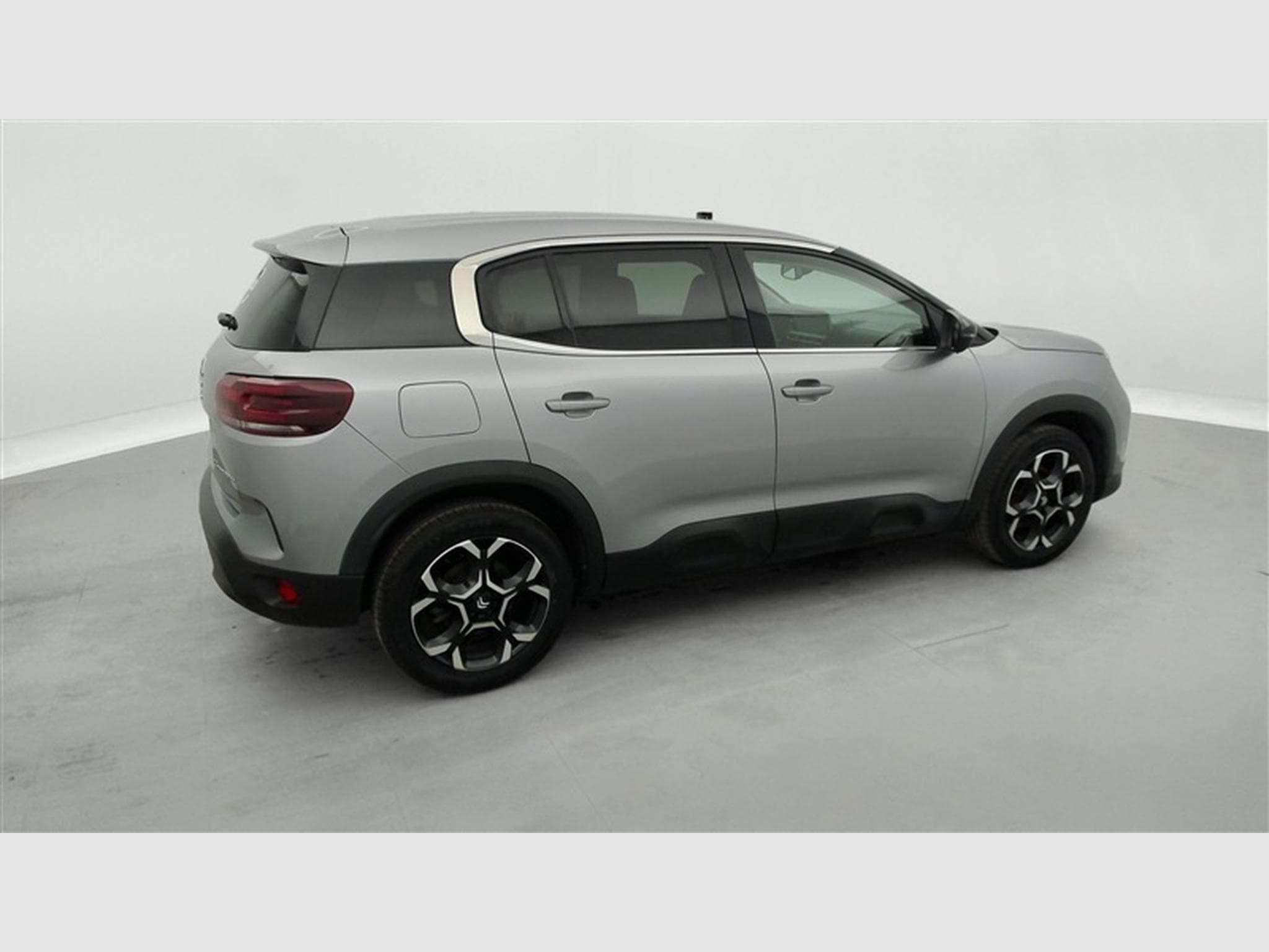 Citroen C5 Aircross 1.2 PureTech 130cv Plus S-CUIR / NAVI / CAMERA / CARPLAY (2024) - Photo 25