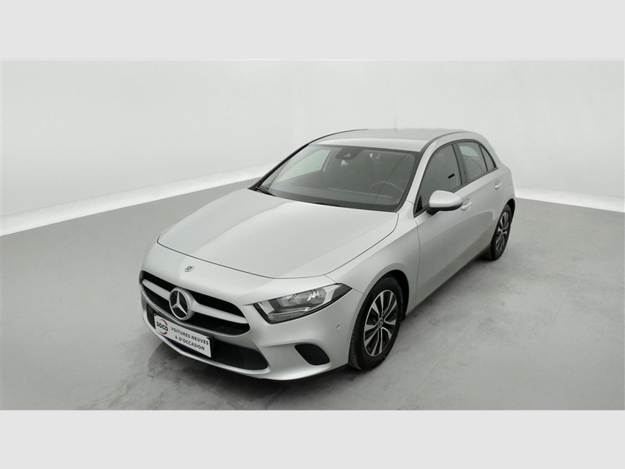 Mercedes A 180 A 180 Business Solution NAVI/JA/PDC (2022) - Photo 1