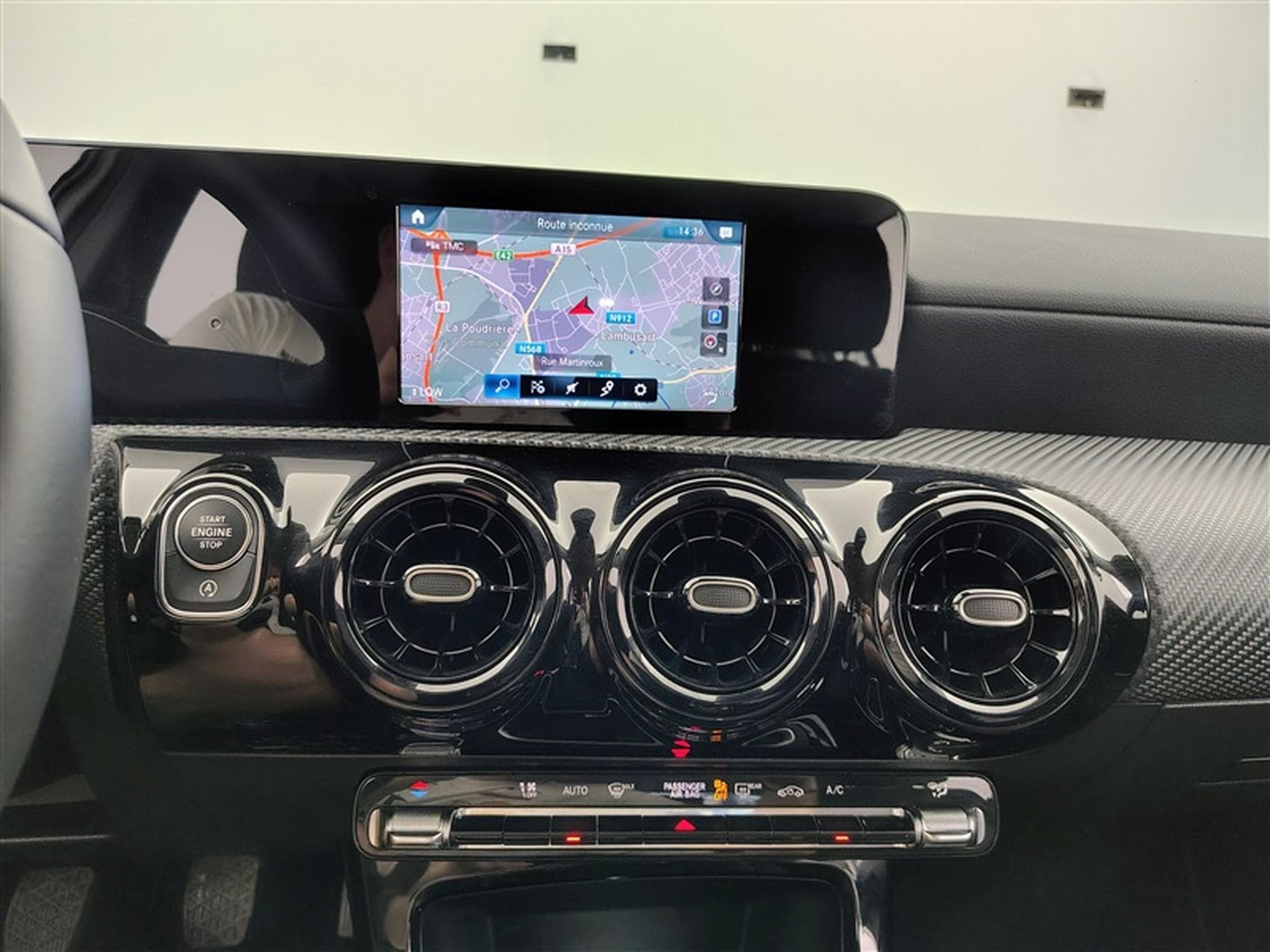 Mercedes A 180 A 180 Business Solution NAVI/JA/PDC (2022) - Photo 11