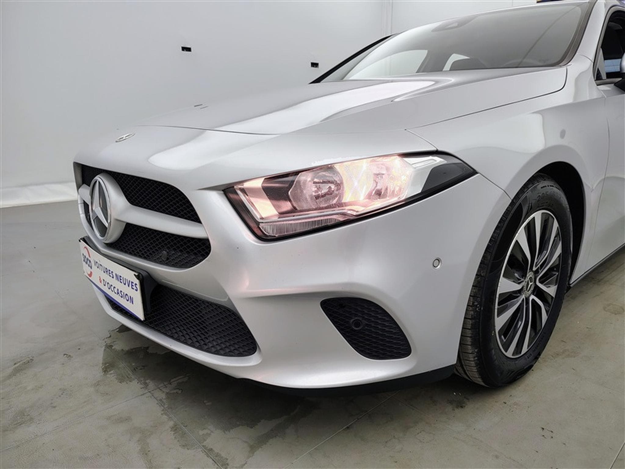Mercedes A 180 A 180 Business Solution NAVI/JA/PDC (2022) - Photo 15