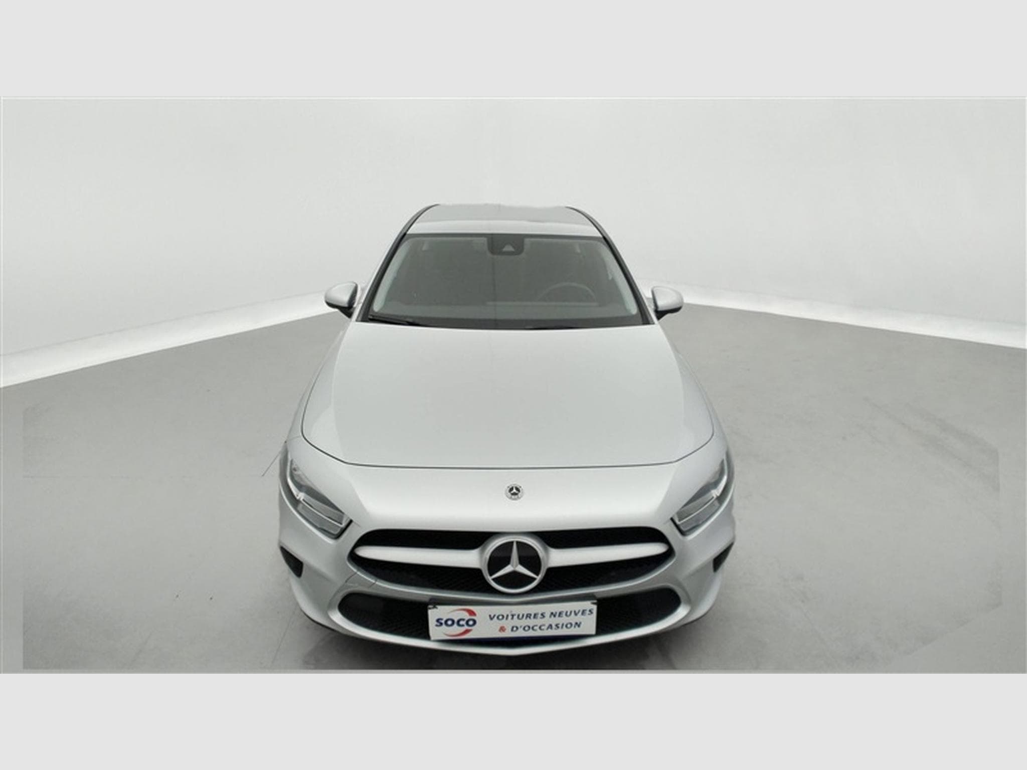 Mercedes A 180 A 180 Business Solution NAVI/JA/PDC (2022) - Photo 4