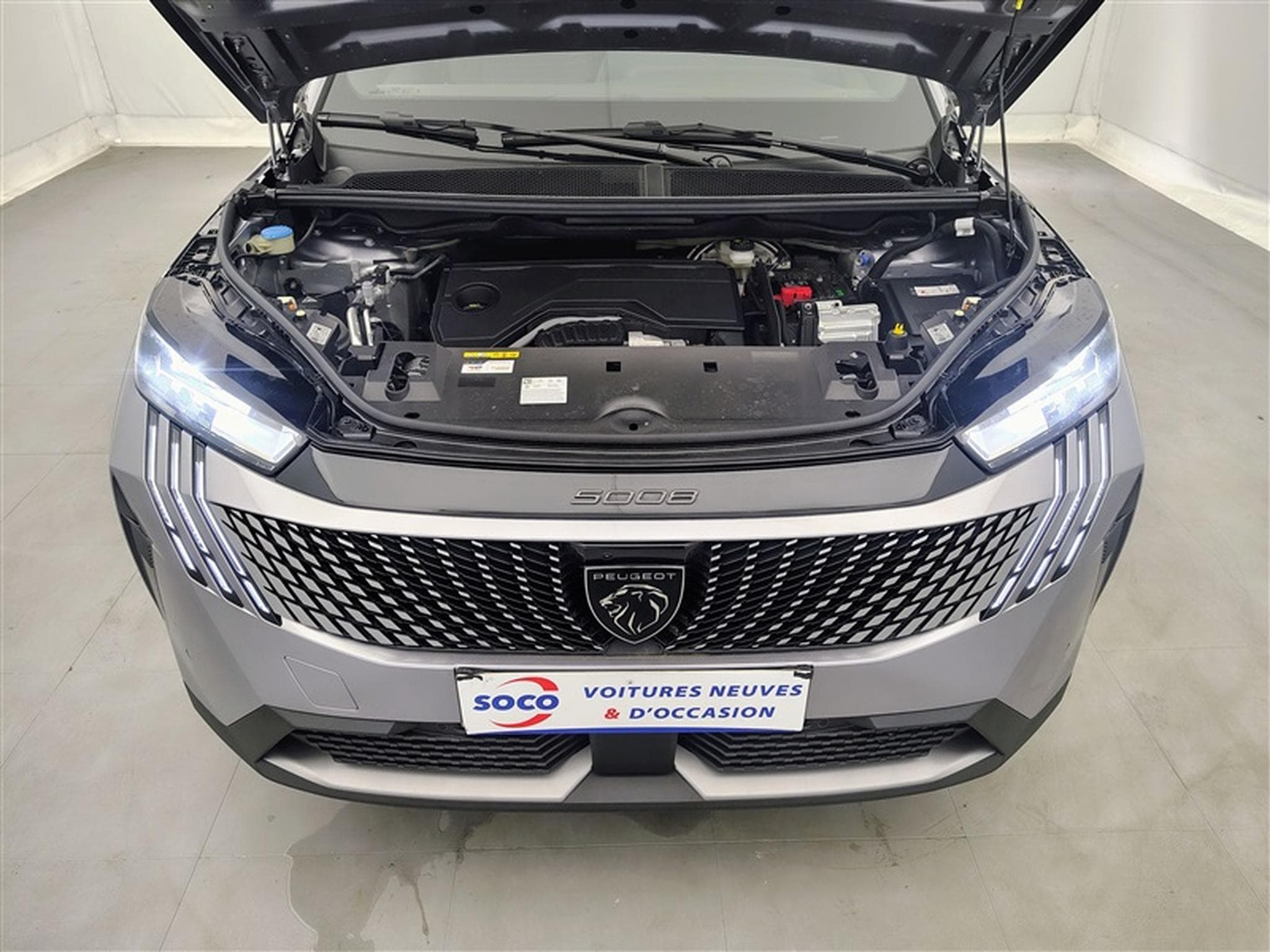 Peugeot 5008 1.2 HYBRID 145cv e-DSC6 Allure 7pl. CARPLAY / FULL LED / CAM (2025) - Photo 19