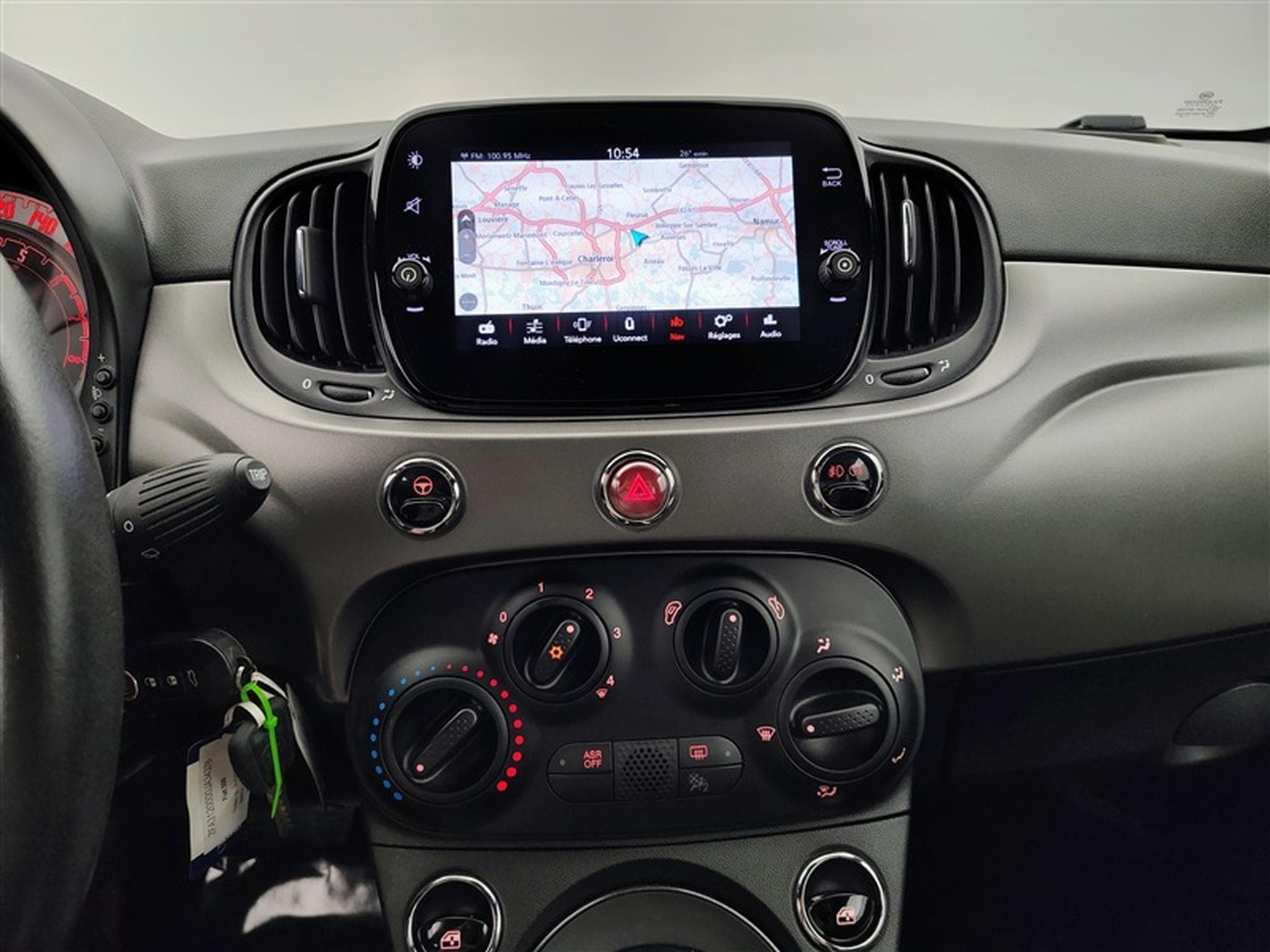 Fiat 500 1.2i Eleganza MTA (2018) - Photo 11